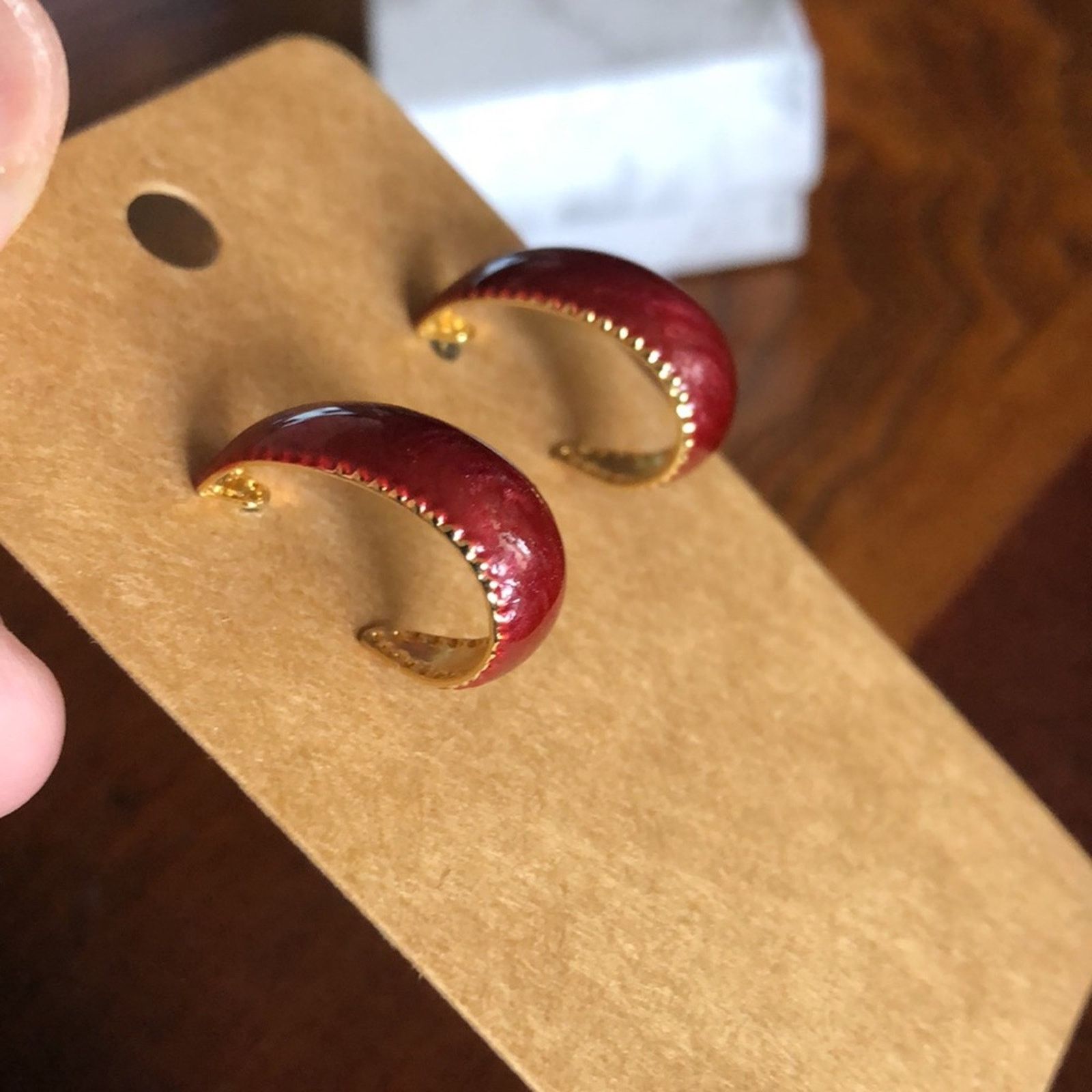 Vintage Vintage 80s burgundy red sparkle enamel small hoop earrings Size ONE SIZE - 8 Thumbnail