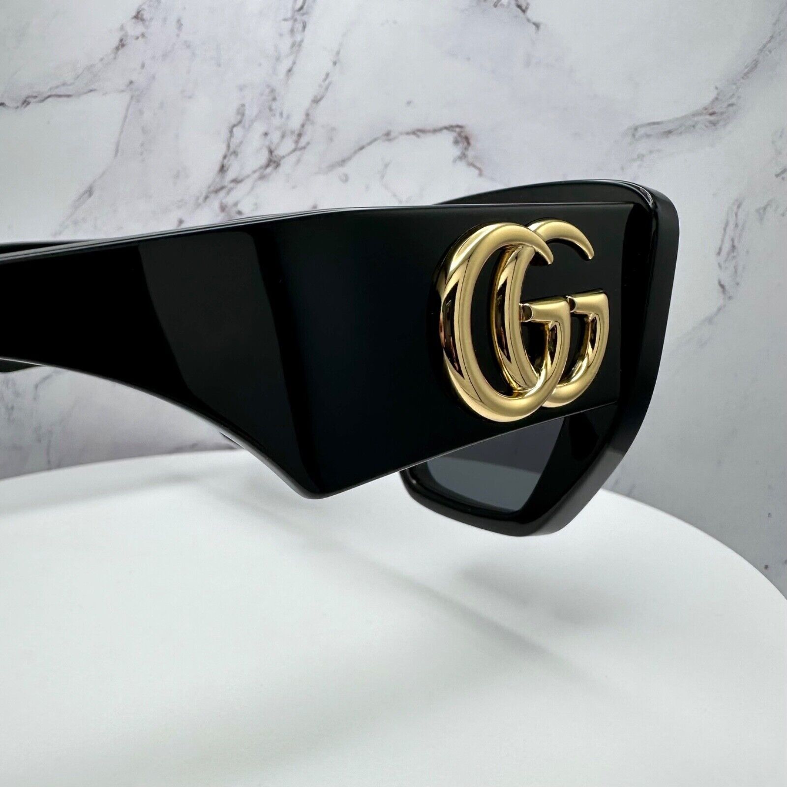 Gucci New GUCCI Sunglasses Black Gold Size ONE SIZE - 13 Thumbnail