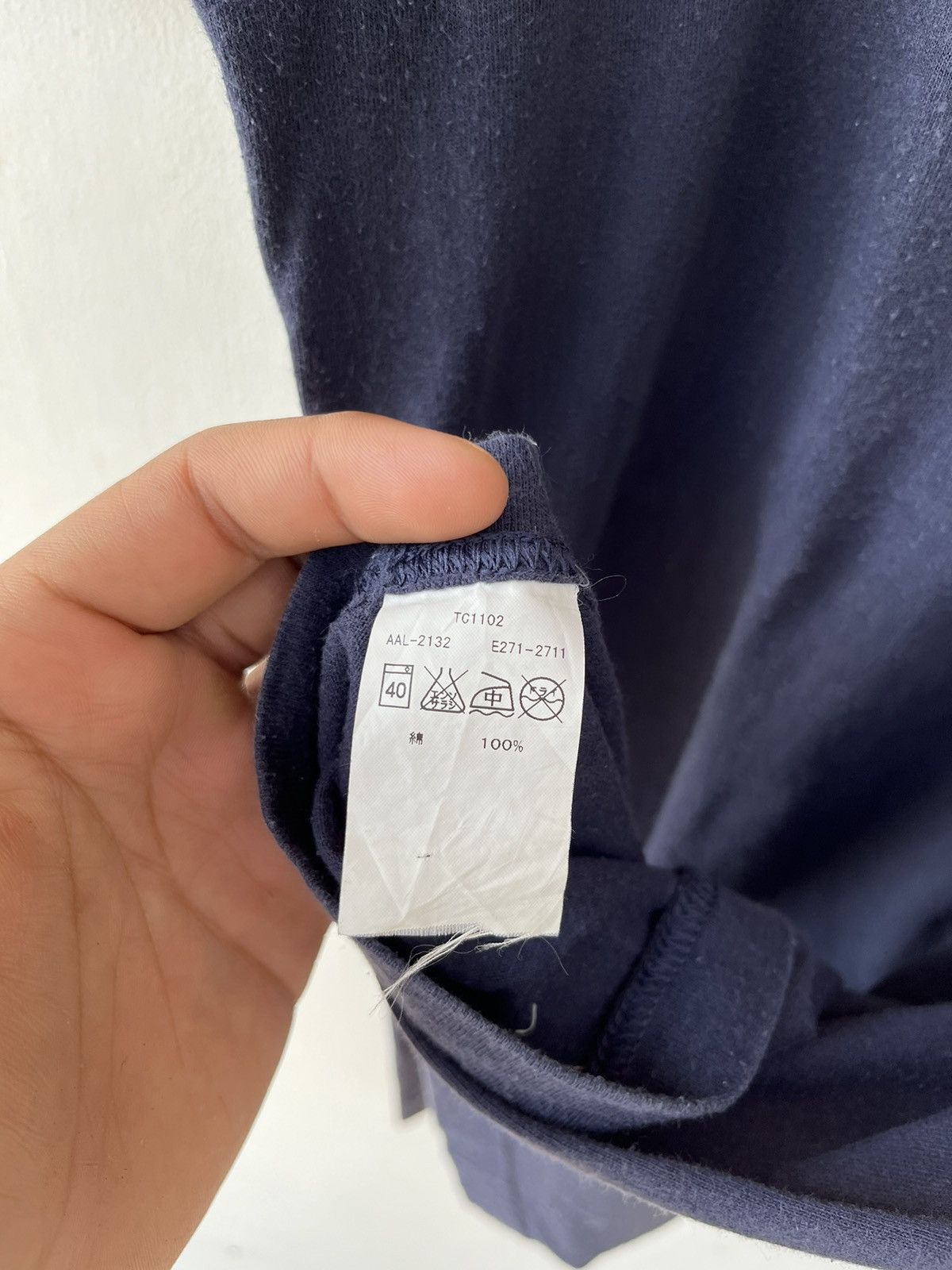 Alpha Industries × Vintage Vintage Alpha Industries US Air Force T—Shirt Size US XL / EU 56 / 4 - 4 Thumbnail