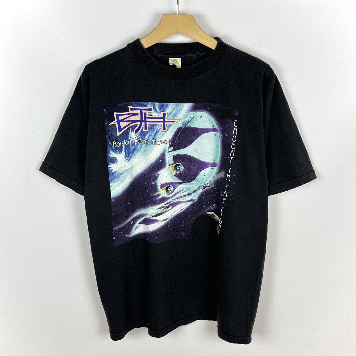 Band Tees Vintage Barclay James Harvest “caught in the light” tee 1993 Size US L / EU 52-54 / 3 - 1 Thumbnail