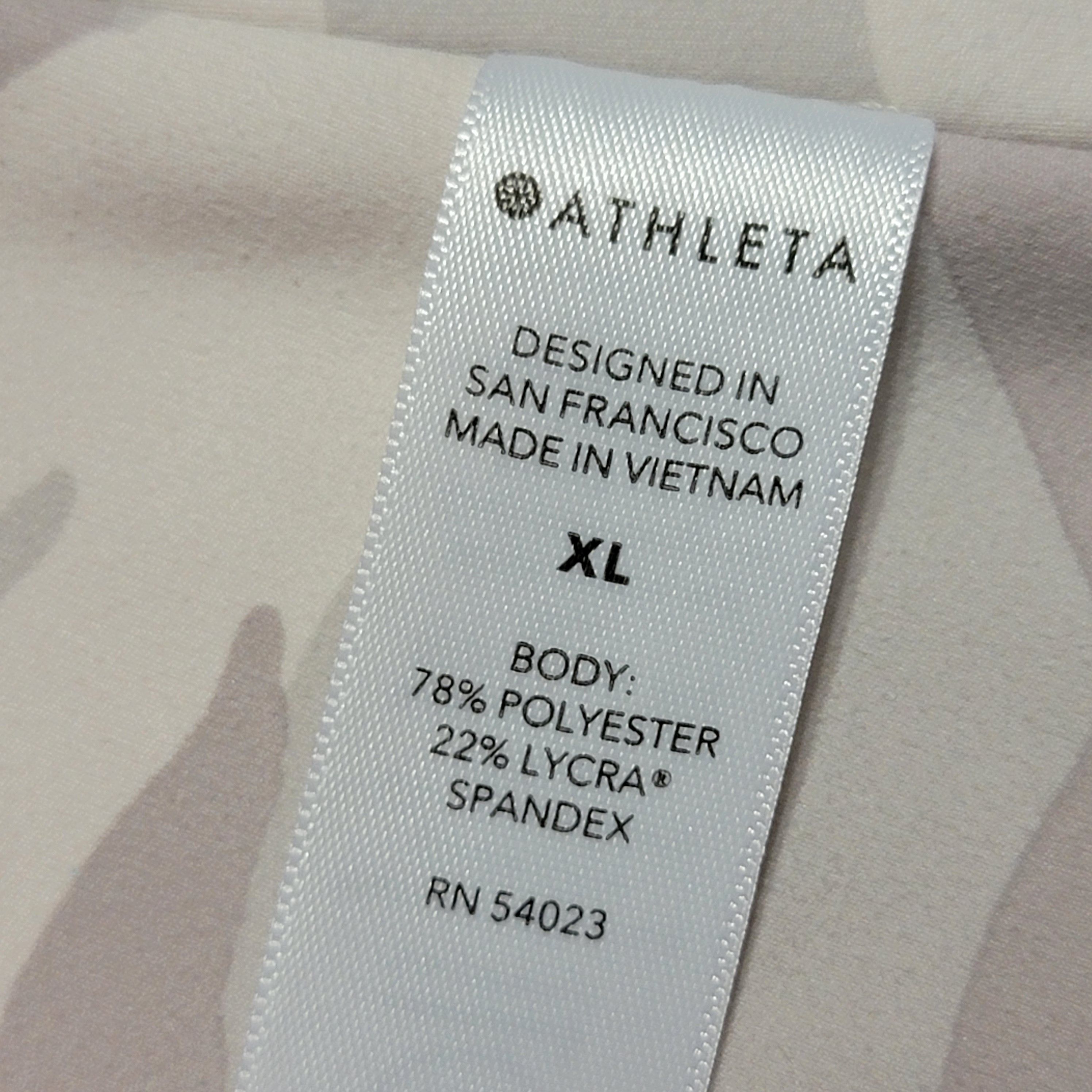 Athleta Athleta Elation Camo Crop Leggings White/Grey - Size XL Size 36" / US 14 / IT 50 - 7 Thumbnail