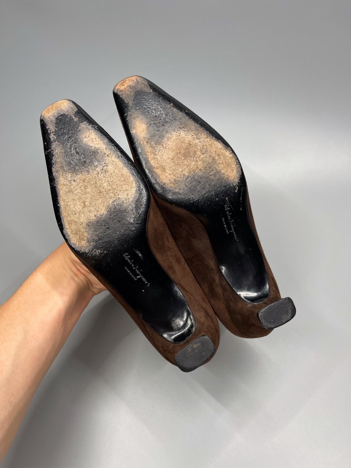 Salvatore Ferragamo Salvatore Ferragamo Brown Suede Heels Size US 6.5 / IT 36.5 - 10 Thumbnail