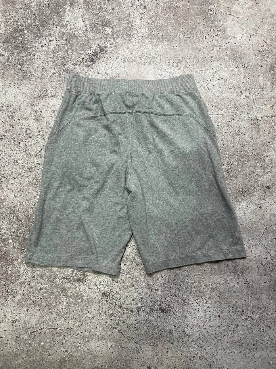 Nike Vintage Nike Gray Sweat Shorts with Green Logo Size S Size US 29 - 3 Thumbnail