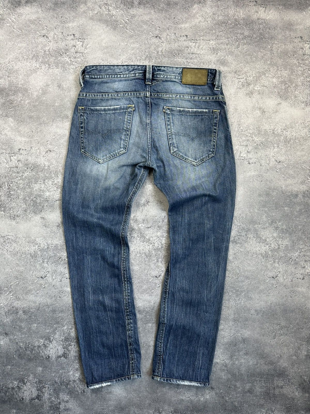 Diesel Diesel Industry Vintage Distressed Denim Faded Jeans 30 Size US 30 / EU 46 - 14 Thumbnail