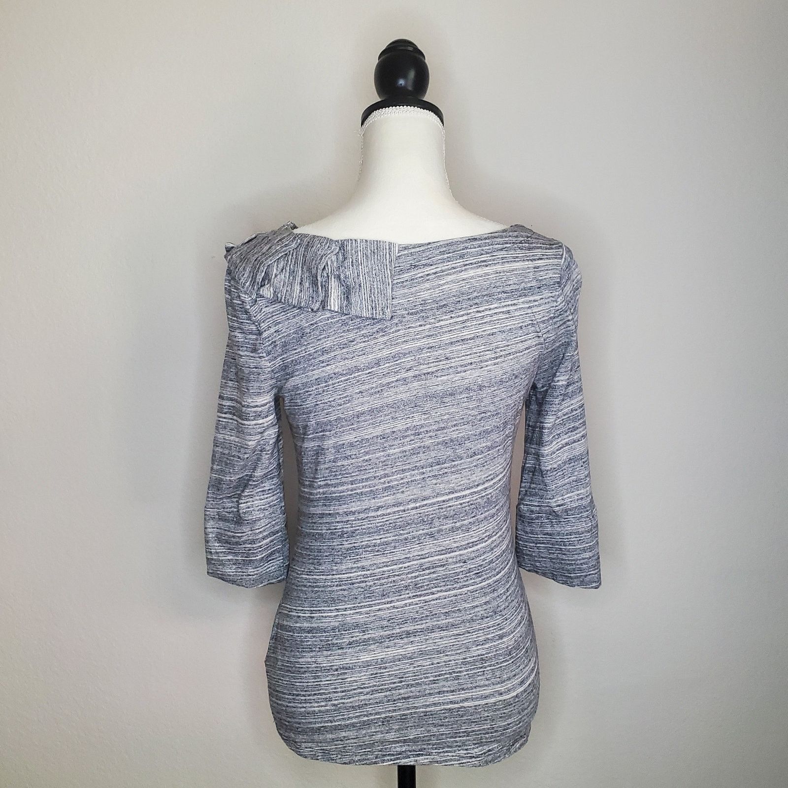 Anthropologie Anthropologie Gray Bow Top Small Size S / US 4 / IT 40 - 3 Thumbnail