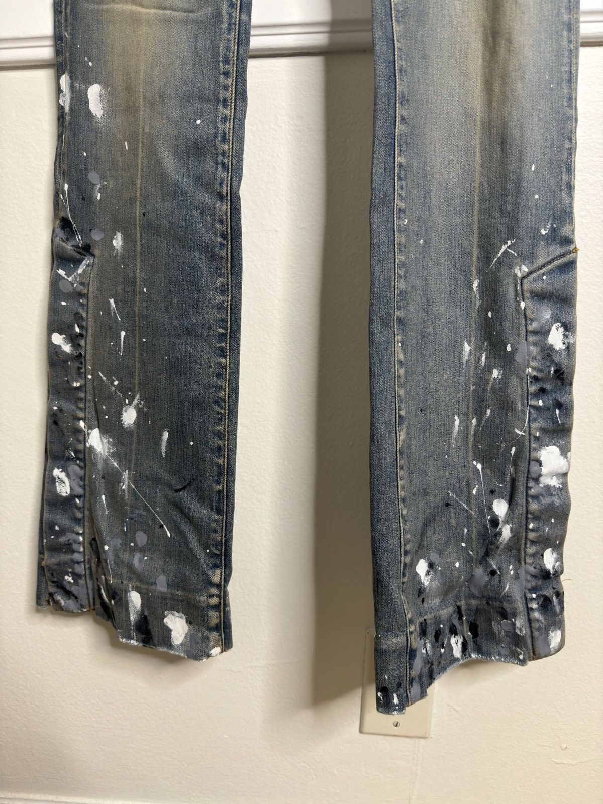 Amiri Amiri Stacked Paint Splatter Flare Denim Faded Blue 29 Size US 29 - 7 Thumbnail