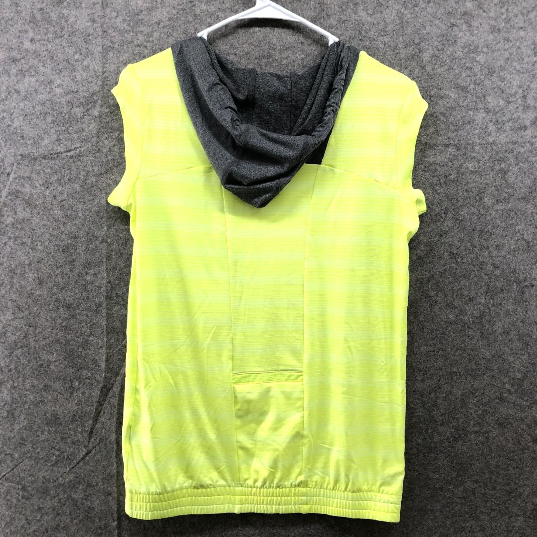 Vintage VINTAGE MPG Sleeveless Hoodie Top Womens S Neon Yellow Gray Pullover Active Running Size S / US 4 / IT 40 - 2 Thumbnail