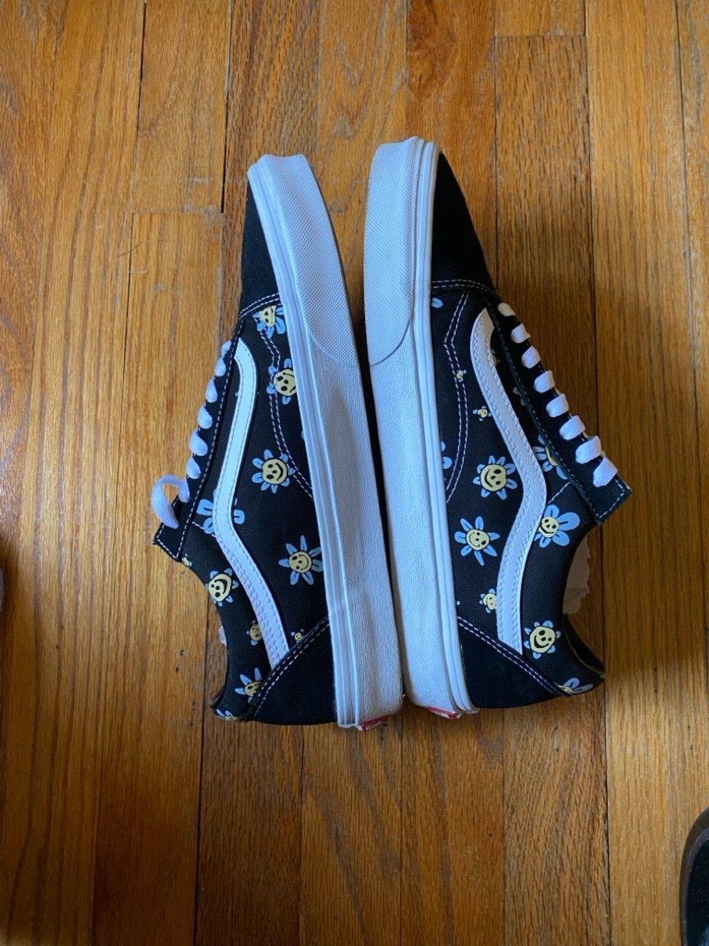 Vans VANS Black Trippy Grin Floral Canvas Suede USM 10 USW 11.5 Size US 11.5 / IT 41.5 - 5 Thumbnail