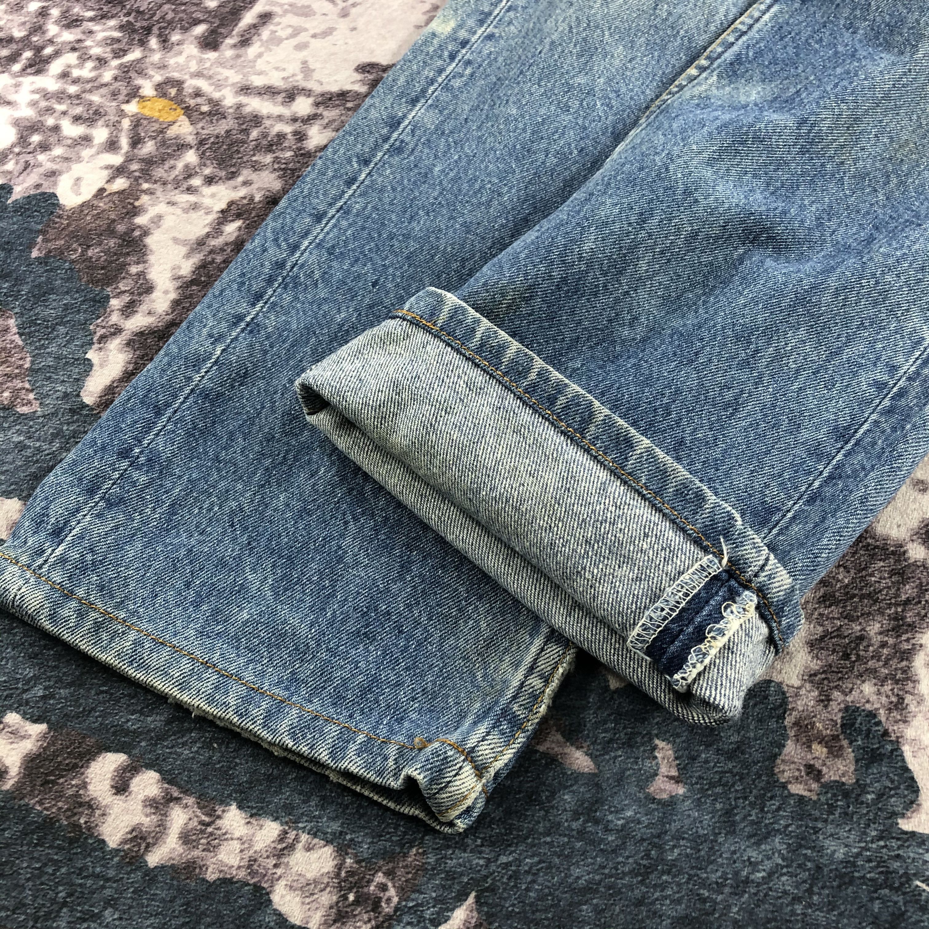Levi's × Vintage 90s Vintage Blue Wash Levis 501 Jeans-JM2647 Size US 27 - 5 Thumbnail