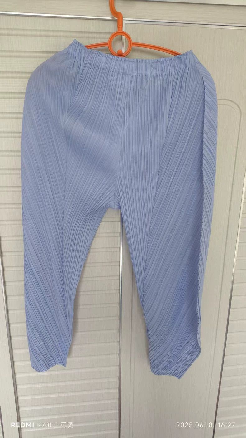Issey Miyake Issey Miyake size:3 Blue pleated pants Size 42" / US 20 - 1 Thumbnail
