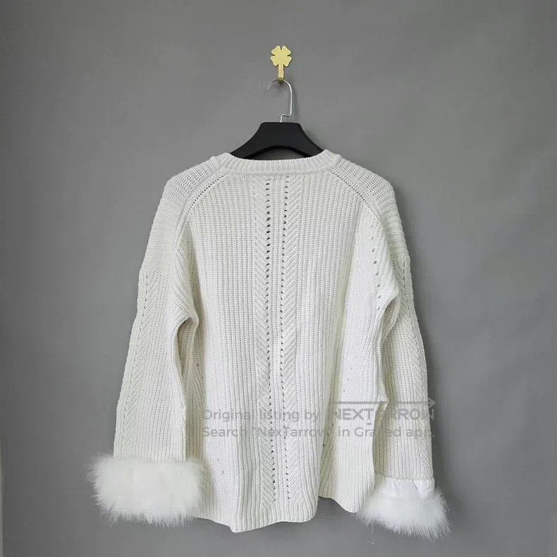 Fendi Fendi Cashmere fox fur cuff sweater Size XS / US 0-2 / IT 36-38 - 2 Thumbnail