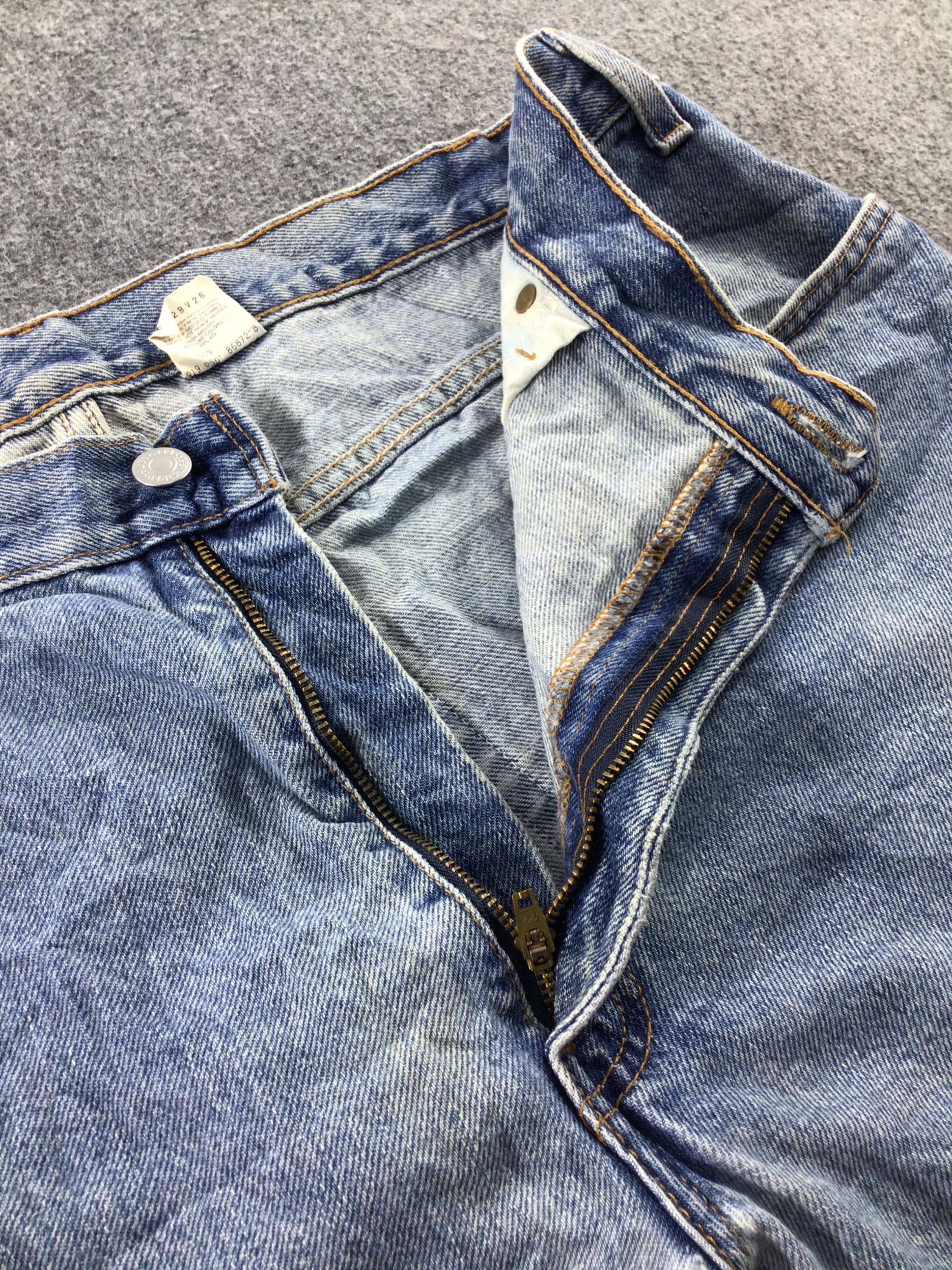 Levi's × Vintage Vintage Levis 560 Jeans-JM749 Size US 37 - 7 Thumbnail