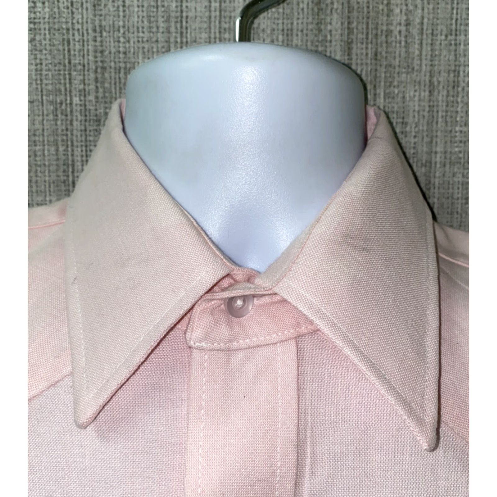 Vintage VINTAGE The Hustler Collection Mens Pink Snap Button Long Sleeve Dress Shirt 15 1/2 Men Dress Shirt Pink Snap Button Long Sleeve 15 1/2 Mens Size 40R - 4 Thumbnail