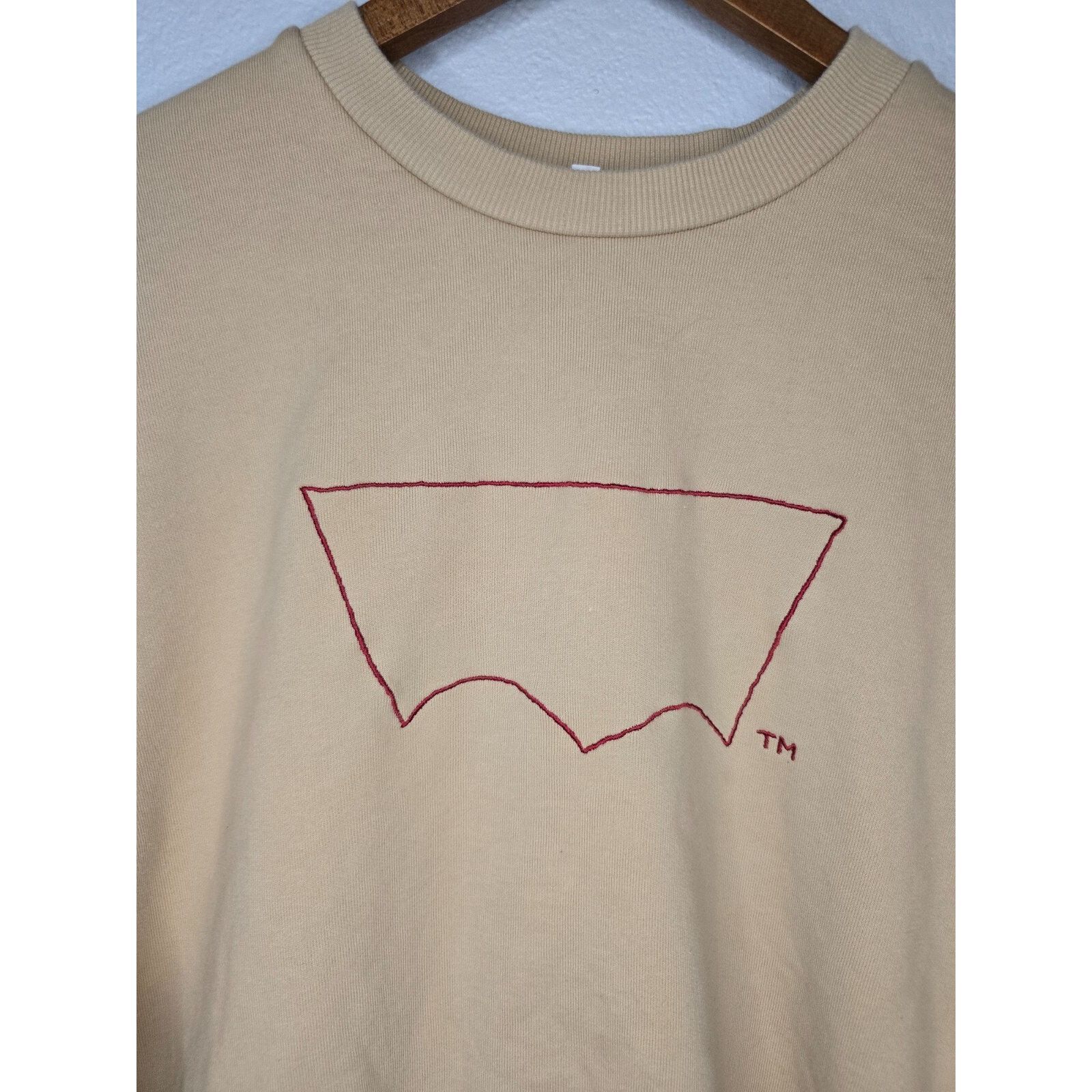 Levi's Levi's Red Tag Sweatshirt Men Brown Tan Pullover Crewneck L Size US L / EU 52-54 / 3 - 2 Thumbnail