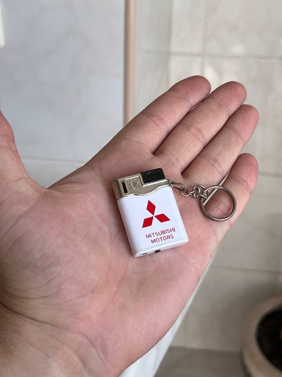 Japanese Brand × Vintage Y2K MITSUBISHI MOTORS JAPAN 90s GEOMETRIC PUNK ROCK LIGHTER Size ONE SIZE - 5 Thumbnail