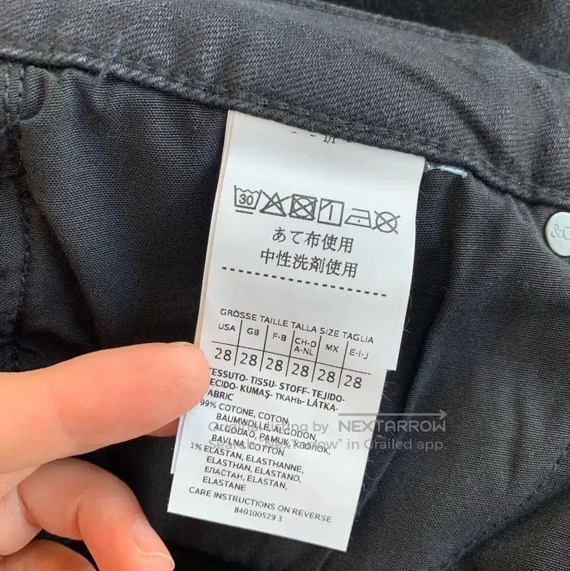 Max Mara MaxMara Black Denim Pants with Studded Detailing . Size 27" / US 4 / IT 40 - 8 Thumbnail
