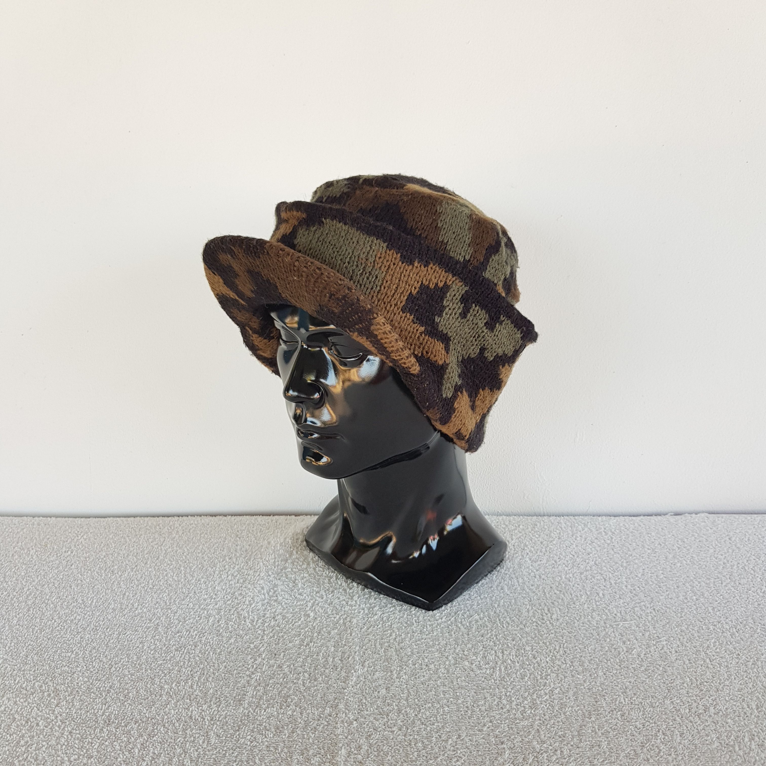 Japanese Brand Vintage Aviator Beanie Snow Caps Japanese Hats Size ONE SIZE - 1 Thumbnail