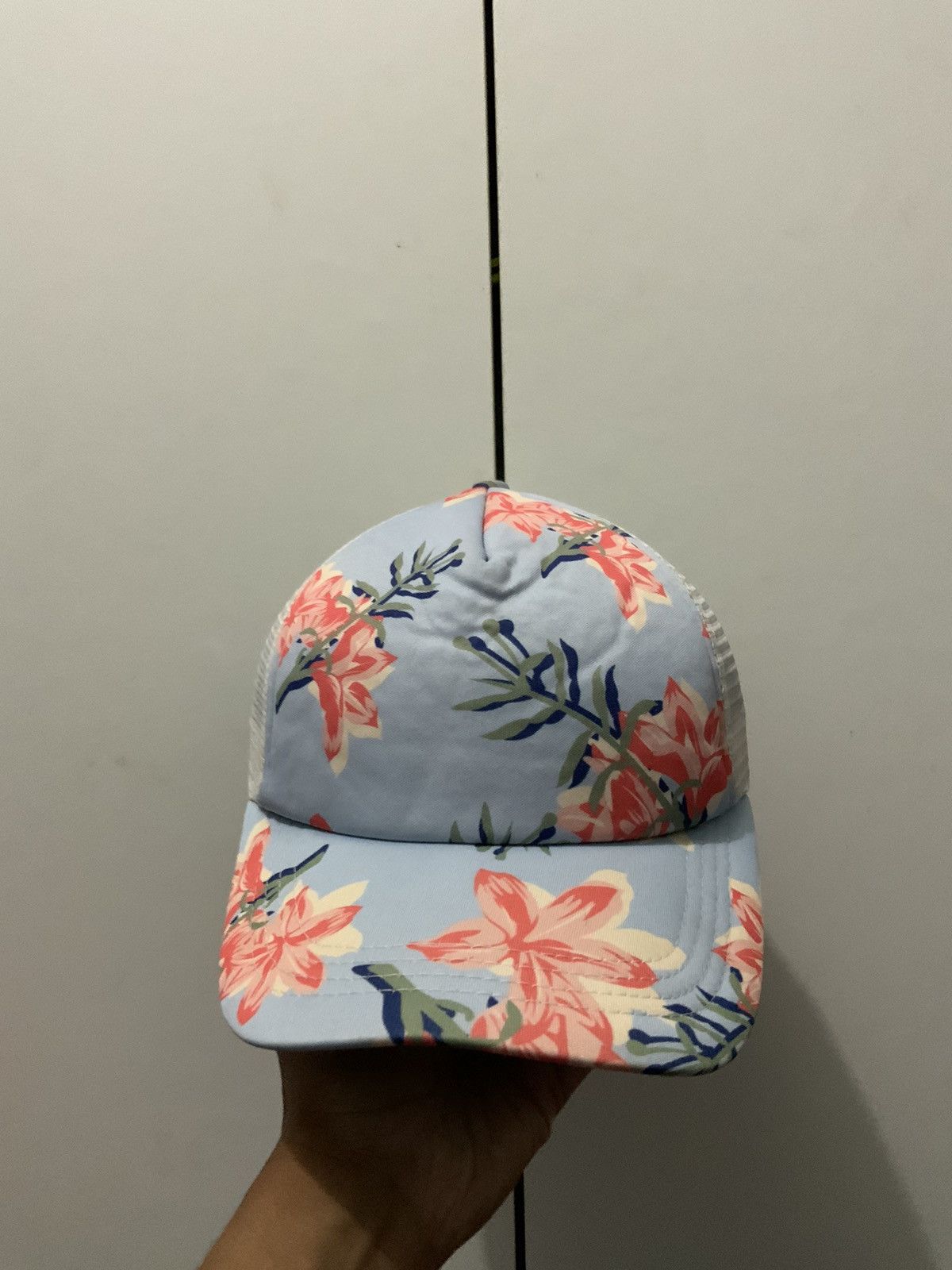 Hat Club Flower Art Trucker Hat Size ONE SIZE - 5 Thumbnail