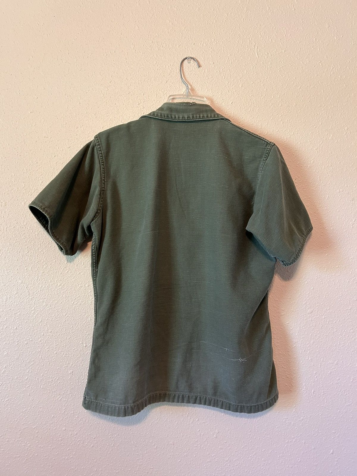 Vintage Vietnam-era USAF Button Up Shirt Size US S / EU 44-46 / 1 - 2 Thumbnail