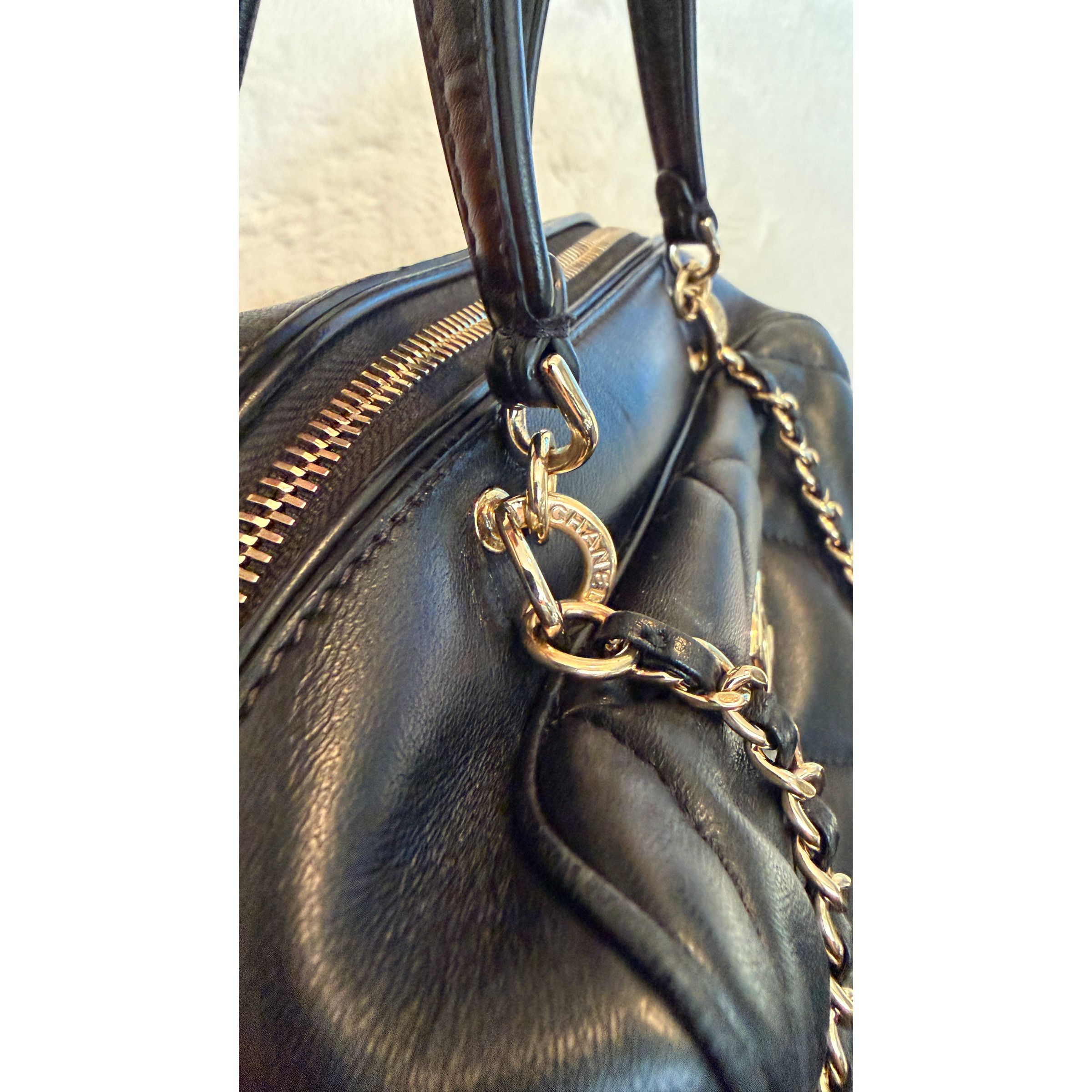 Chanel CHANEL BLACK QUILTED BOWLING CHAIN BAG Size ONE SIZE - 5 Thumbnail