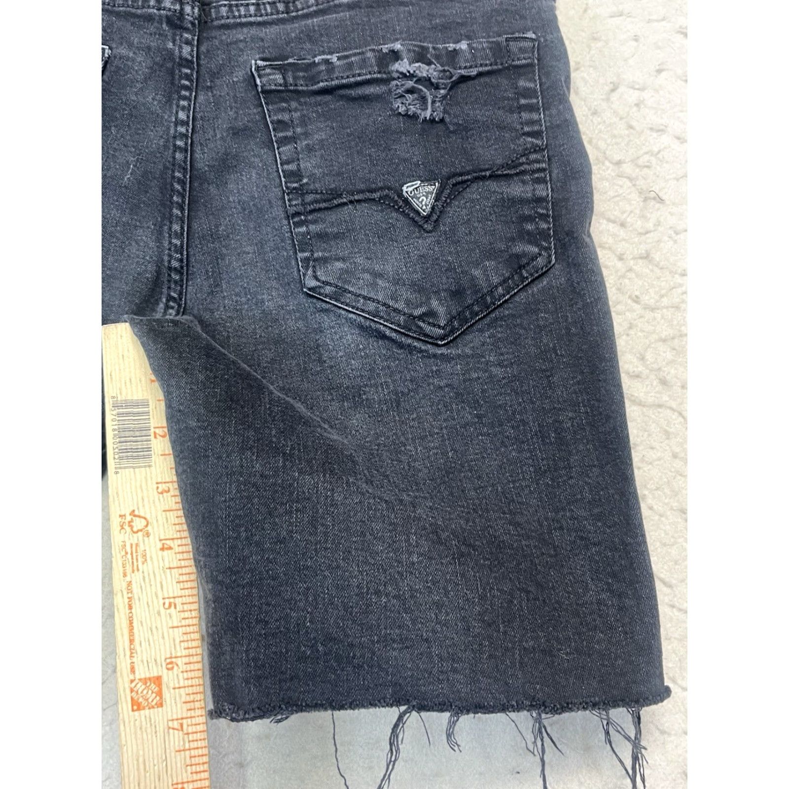 Guess GUESS Mens Bermuda Shorts Black Stretch 5-Pocket Size 31 Distressed Casual Denim Jeans Bermuda Style Front Flat 31 Distressed Black Mens Size US 31 - 5 Thumbnail
