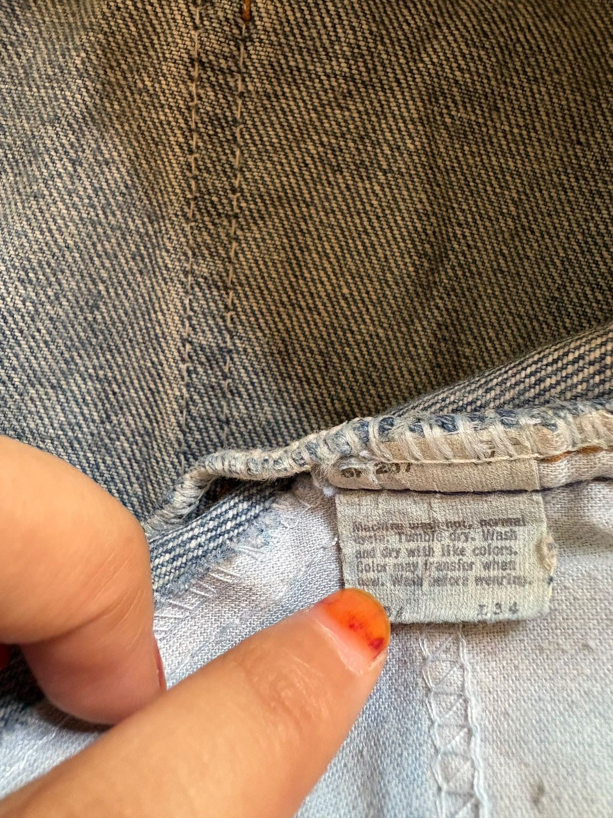 Levi's Vintage 70s Levis 607 Orange Tab Mud Wash Loose Short Jeans Size US 34 / EU 50 - 13 Thumbnail
