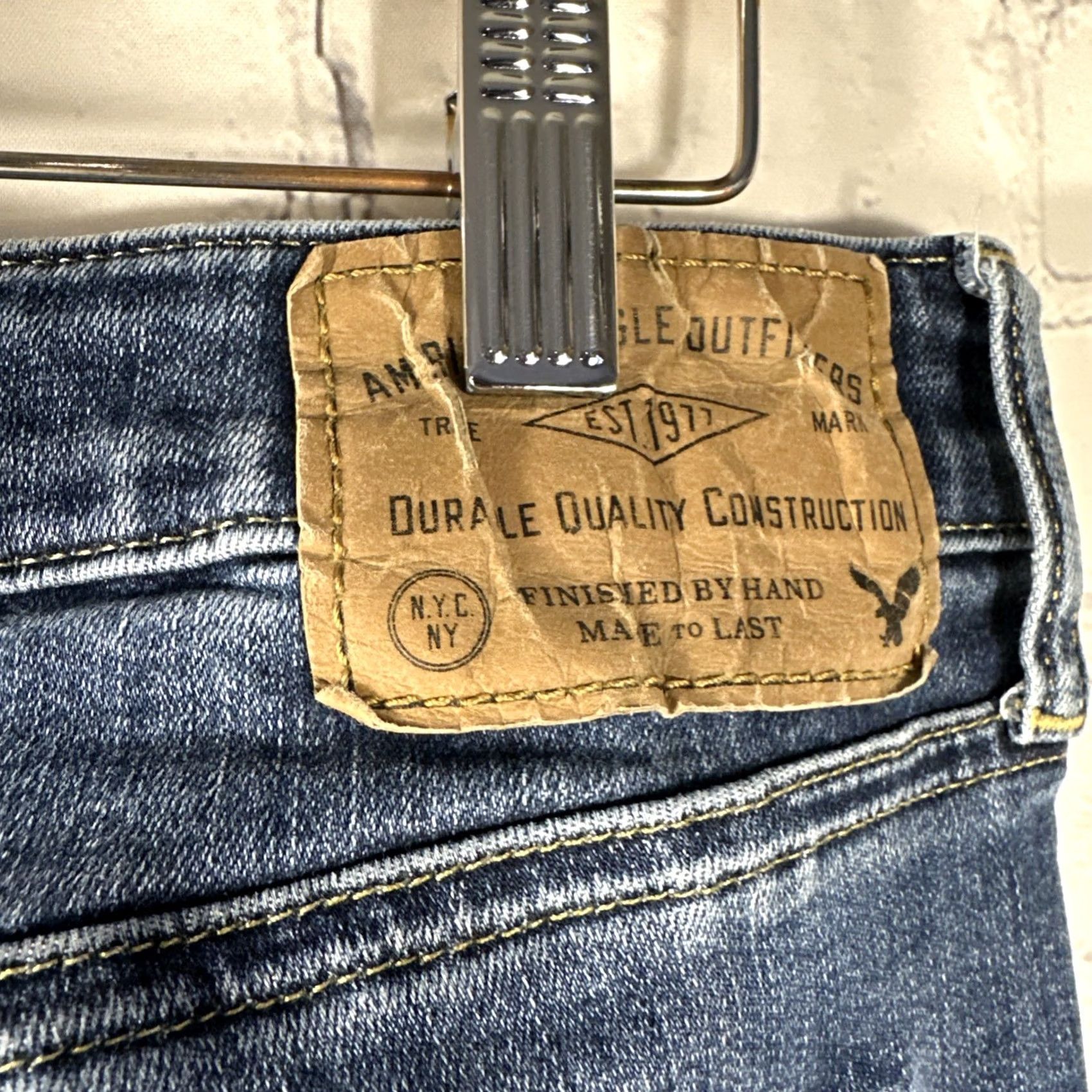 American Eagle Outfitters Item Specifications: Features: Squishy, Plush Size US 30 / EU 46 - 5 Thumbnail