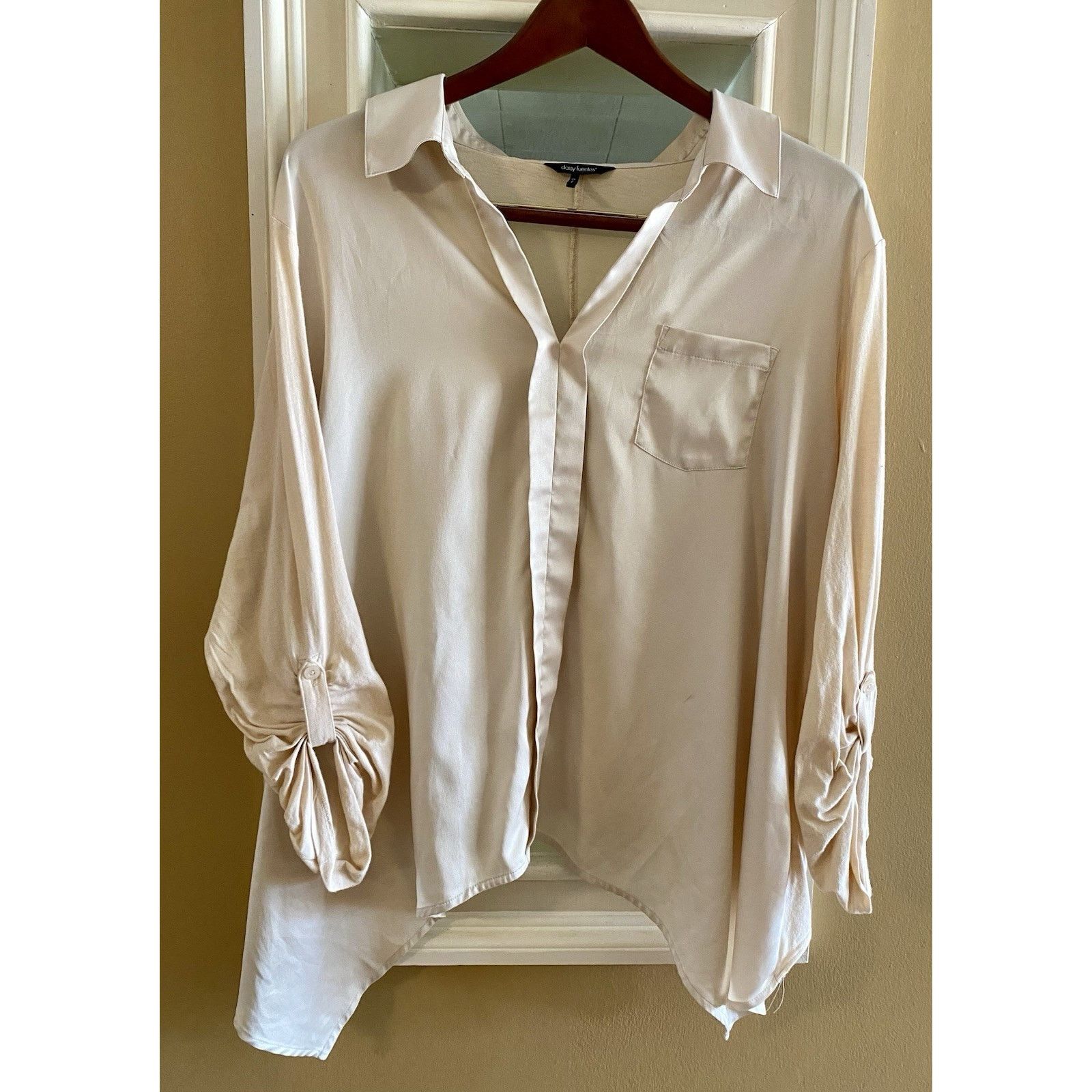 & Other Stories Women’s Shirt Daisy Fuentes XL Blouse Tab Sleeve Cream Size XL / US 12-14 / IT 48-50 - 2 Thumbnail