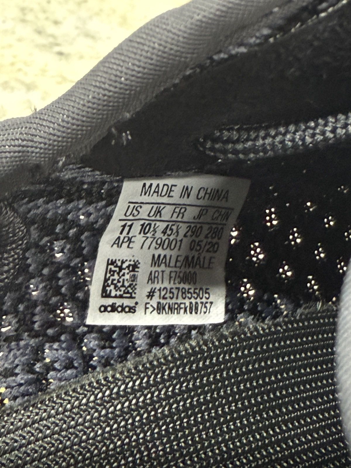 Yeezy Boost 350 Cinders