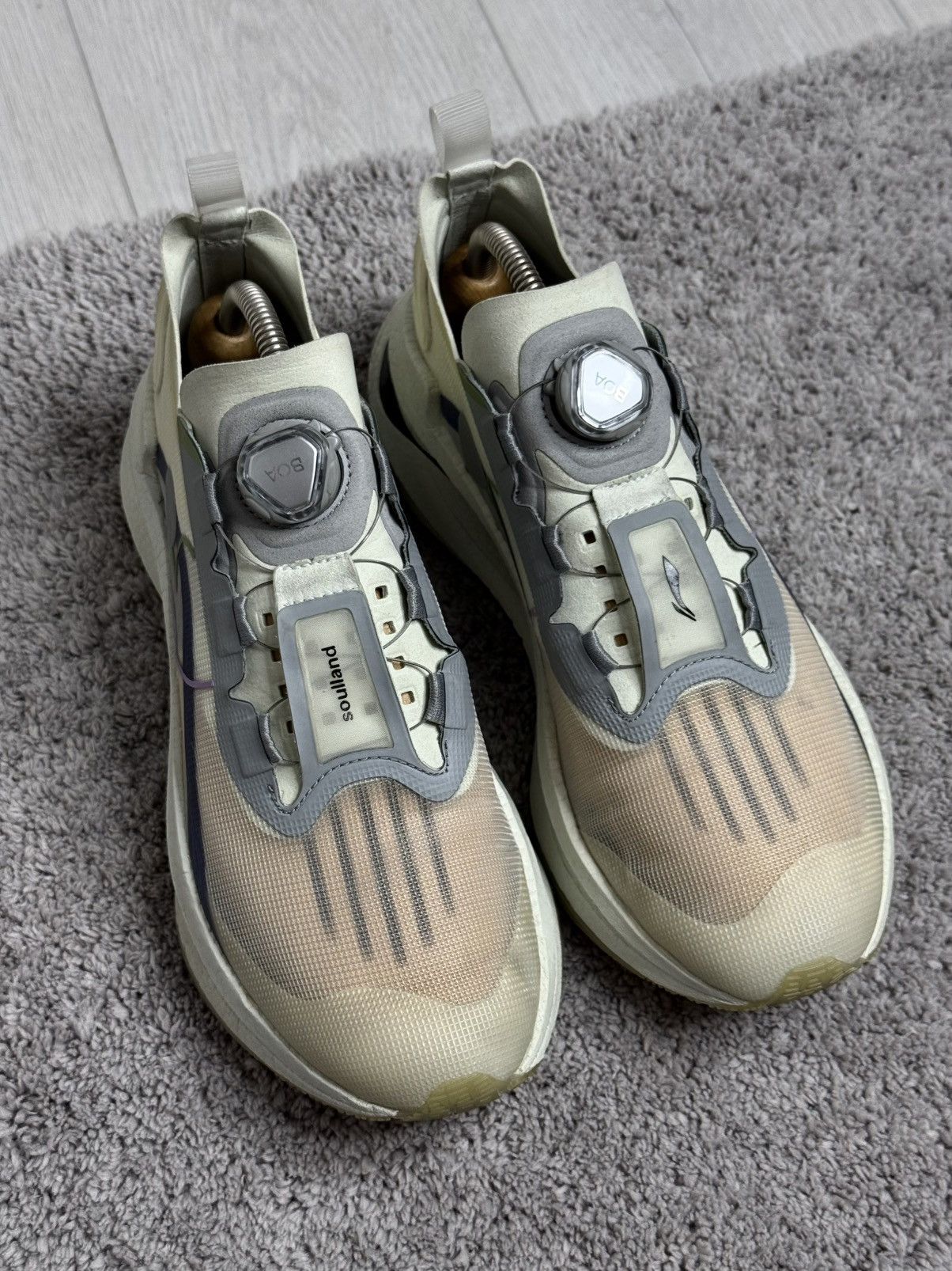 Li-Ning Li-Ning x Soulland Shadow "Snow White" Running Shoes Carbon Size US 9.5 / EU 42-43 - 5 Thumbnail