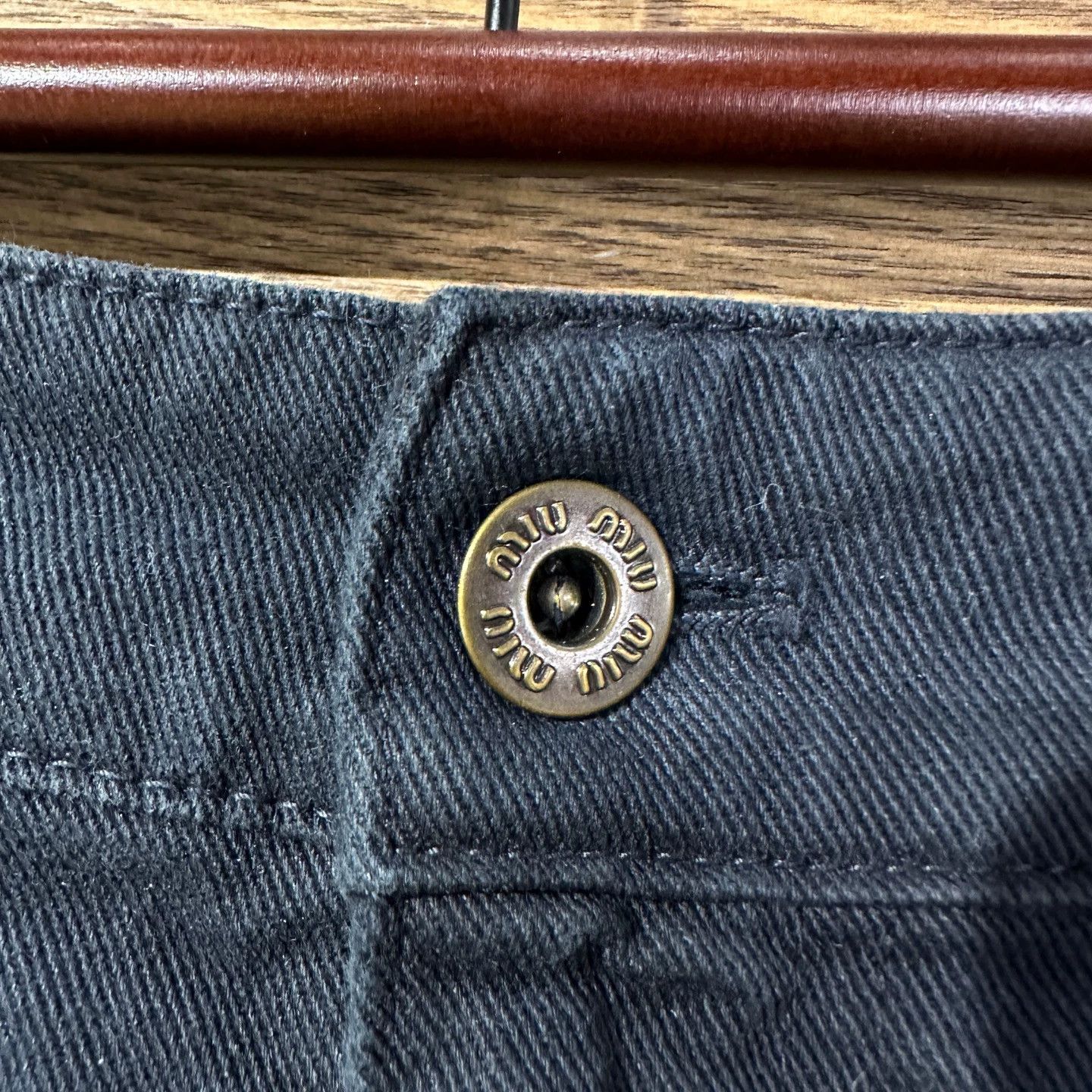 Miu Miu MIU MIU may712 logo denim shorts 38 Size 26" / US 2 / IT 38 - 6 Thumbnail
