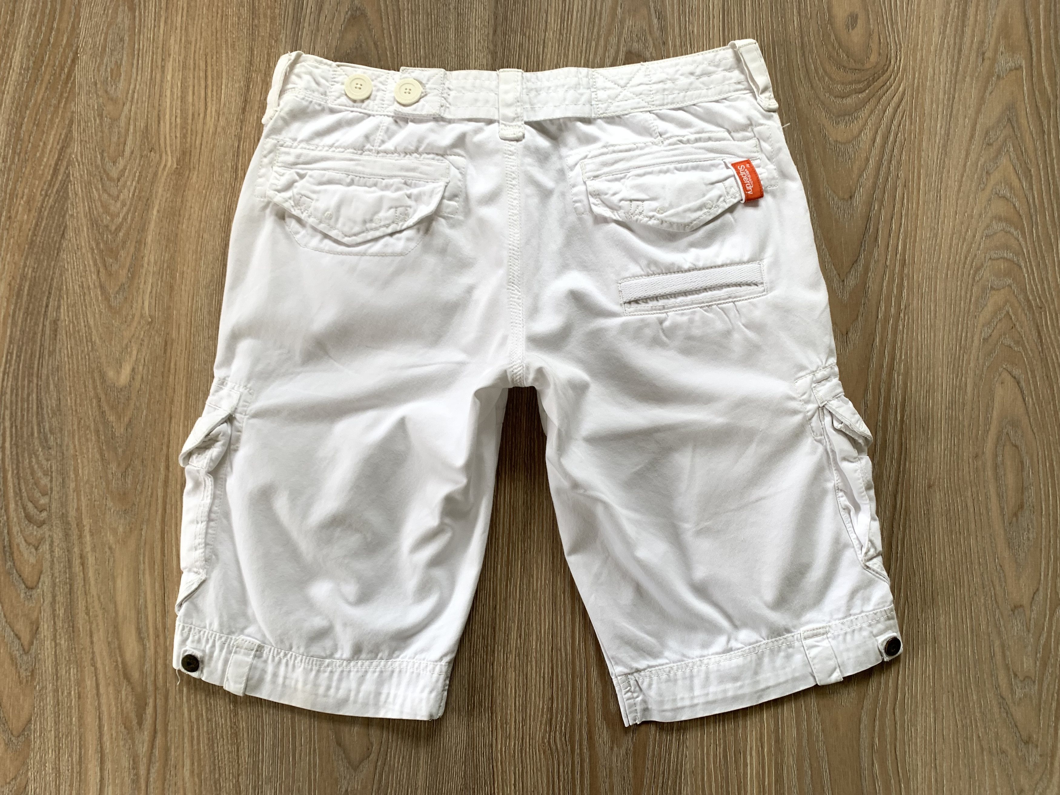 Japanese Brand × Superdry Superdry White Cotton Multi Pocket Cargo Shorts Size US 33 - 3 Thumbnail