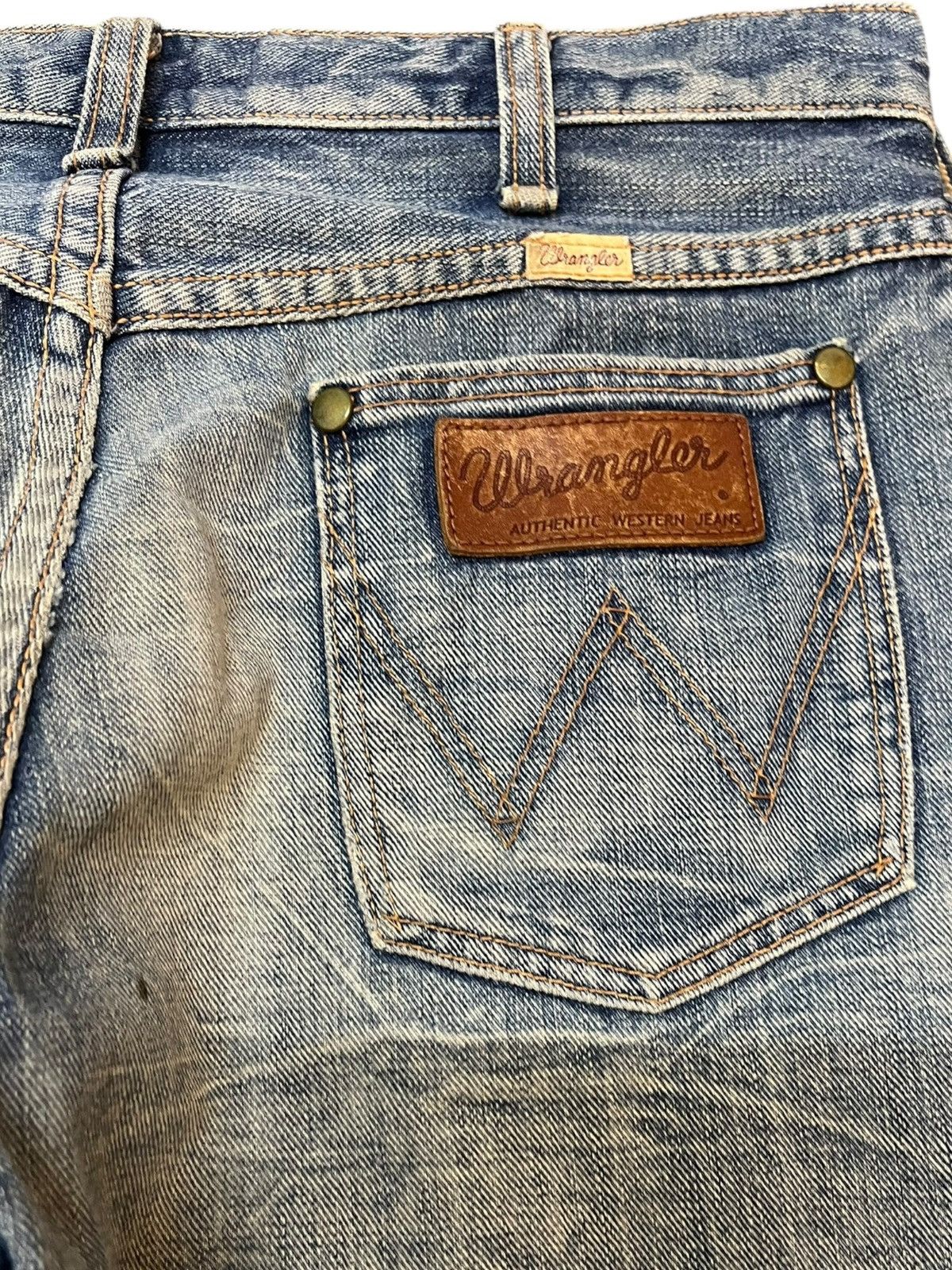 Wrangler Vintage Wrangler Flare Faded Distressed Denim Size US 30 / EU 46 - 7 Thumbnail
