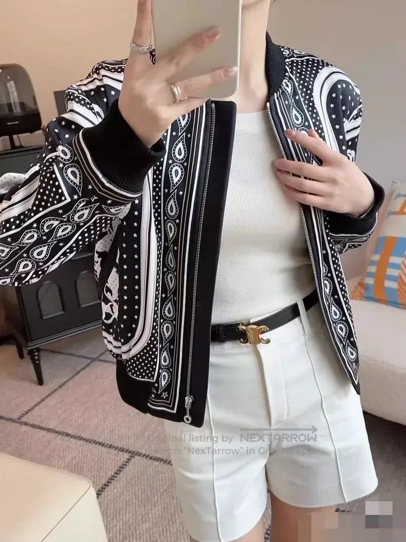 Hermes Hermes Double-sided Silk Printed Zipper Jacket Size XXS / US 00 / IT 34 - 1 Thumbnail