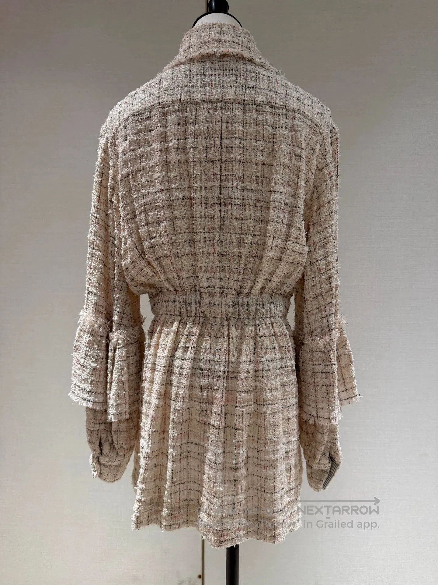 Chanel Chanel 18 White Plaid Fringe Coat. Size US XS / EU 42 / 0 - 2 Thumbnail