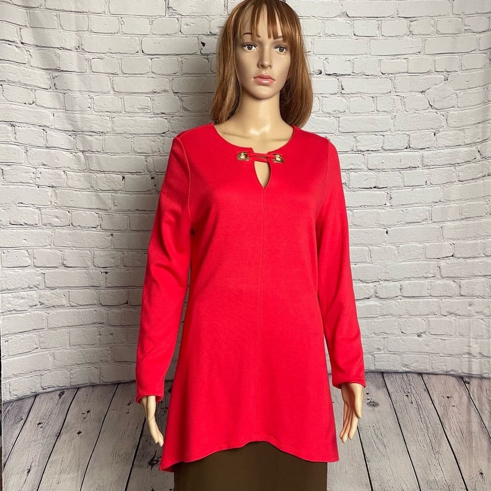 Chicos Chico's Red V-Neck Gold Accent Rayon Tunic Size 1 US M Size M / US 6-8 / IT 42-44 - 1 Thumbnail