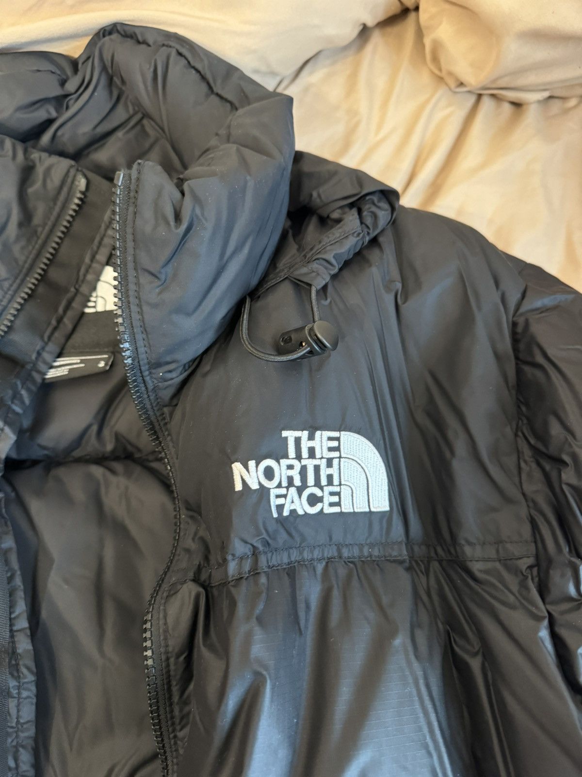 The North Face Men’s 1996 Retro Nuptse Jacket Size US L / EU 52-54 / 3 - 2 Thumbnail