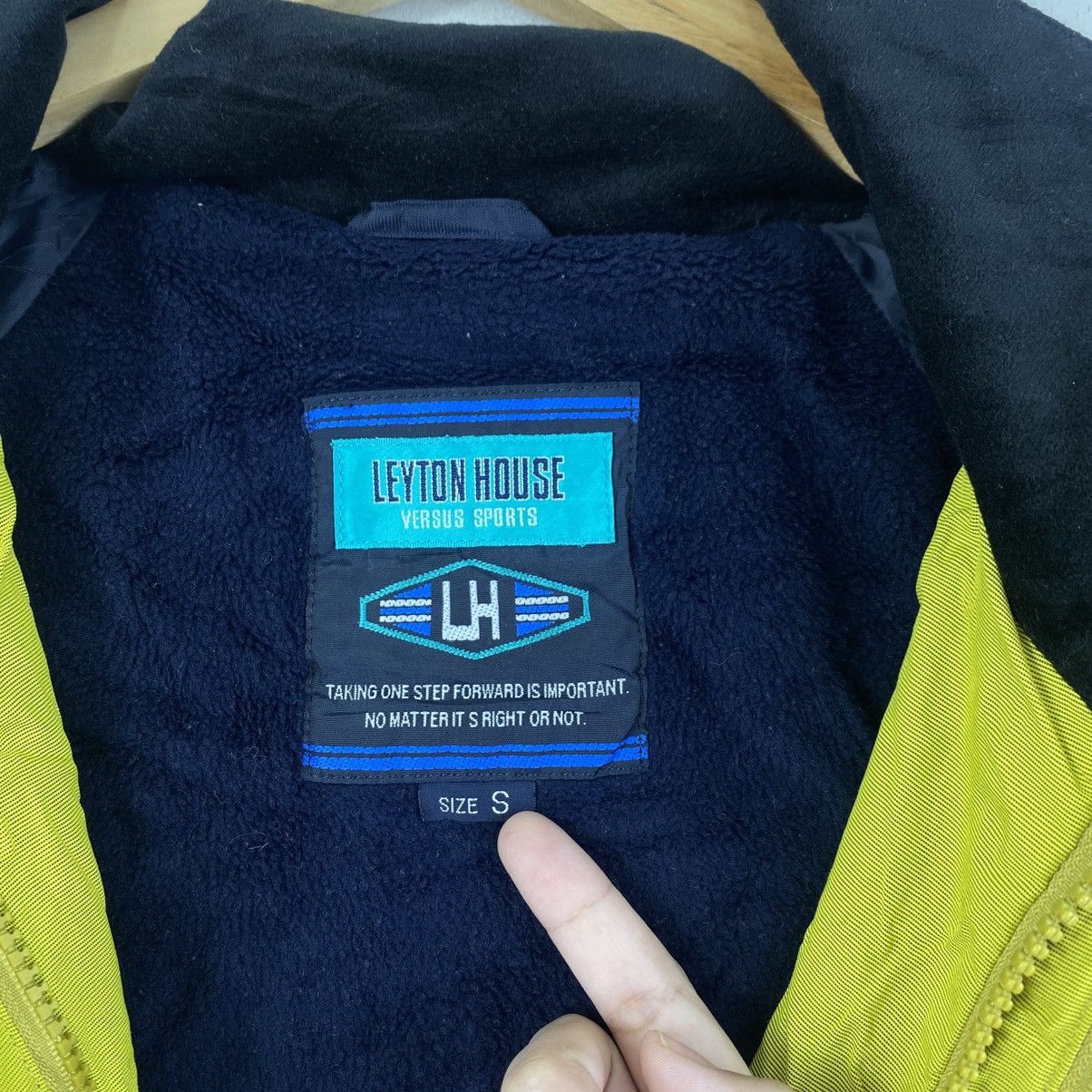Vintage Vintage 90s LEYTON HOUSE Jacket Patch UK Logo Hooligan Size US S / EU 44-46 / 1 - 6 Thumbnail