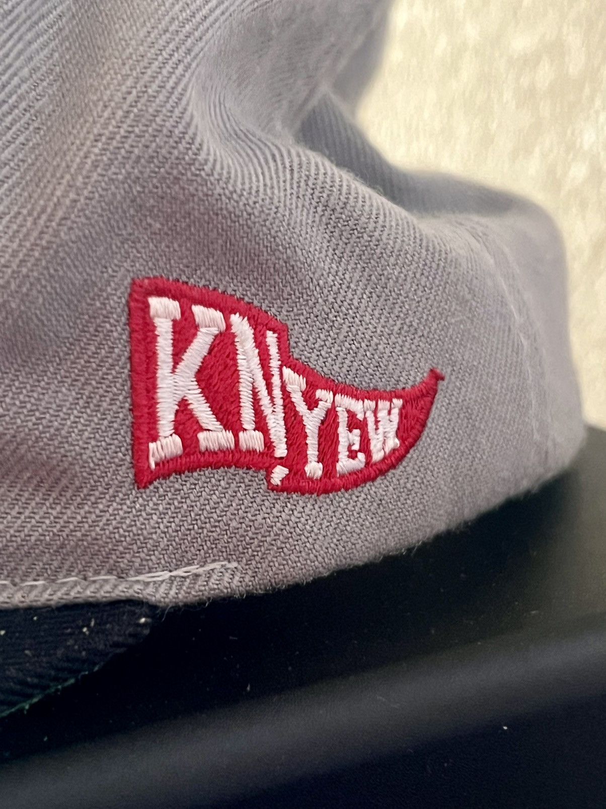 The Hundreds × Vintage Vintage The Hundreds “Las Vegas, KNYEW” collab hat Size ONE SIZE - 4 Thumbnail