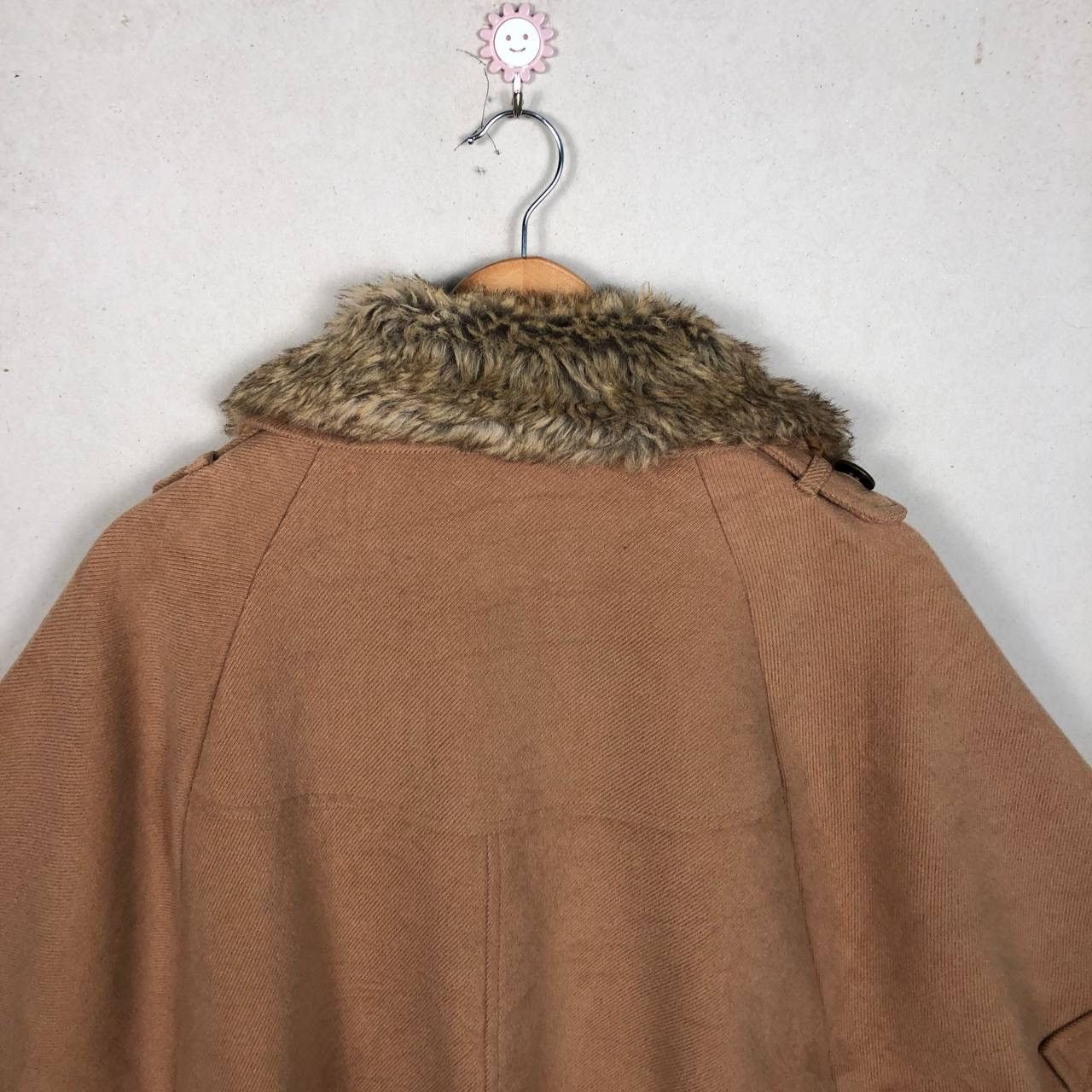 Cloak Avant Garde Japanese Brand Wool Poncho Cloaks Capes Soft Size US M / EU 48-50 / 2 - 6 Thumbnail