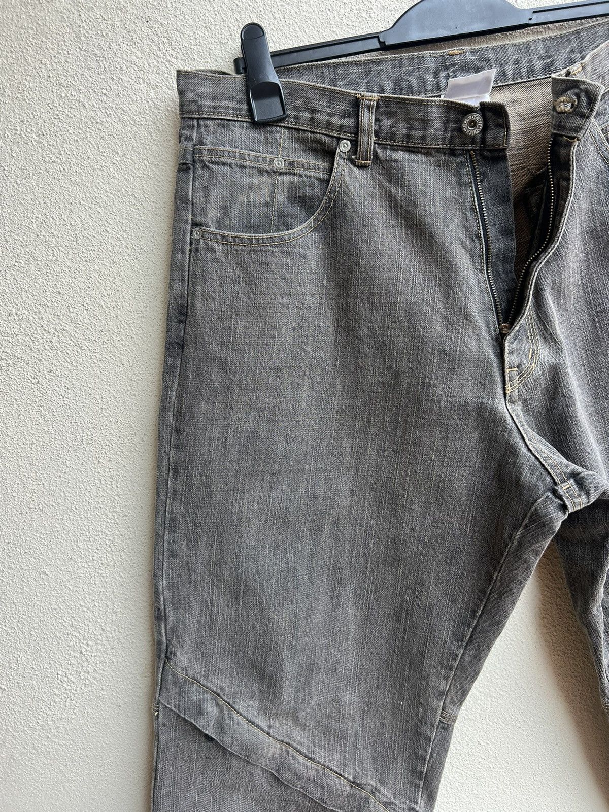Japanese Brand × MasterPiece Vintage Masterpiece X Mad Hectic Multi Pocket Baggy Jeans Size US 36 / EU 52 - 8 Thumbnail