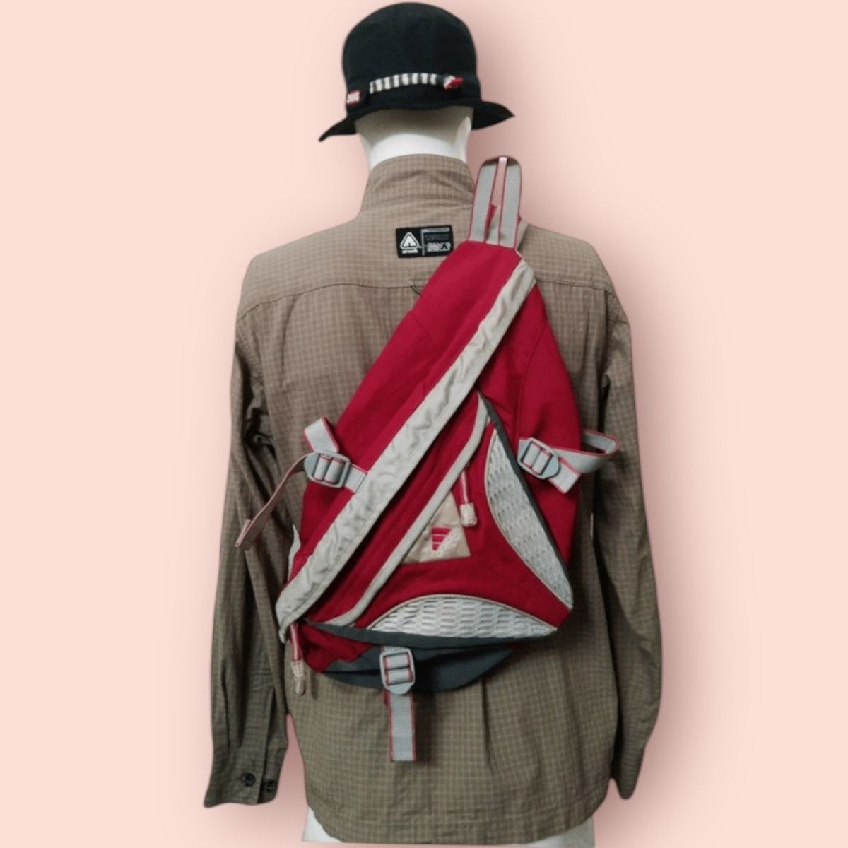 Adidas 🔥DOPE🔥VINTAGE ADIDAS DEORON PIECE BODYBAG Size ONE SIZE - 1 Thumbnail