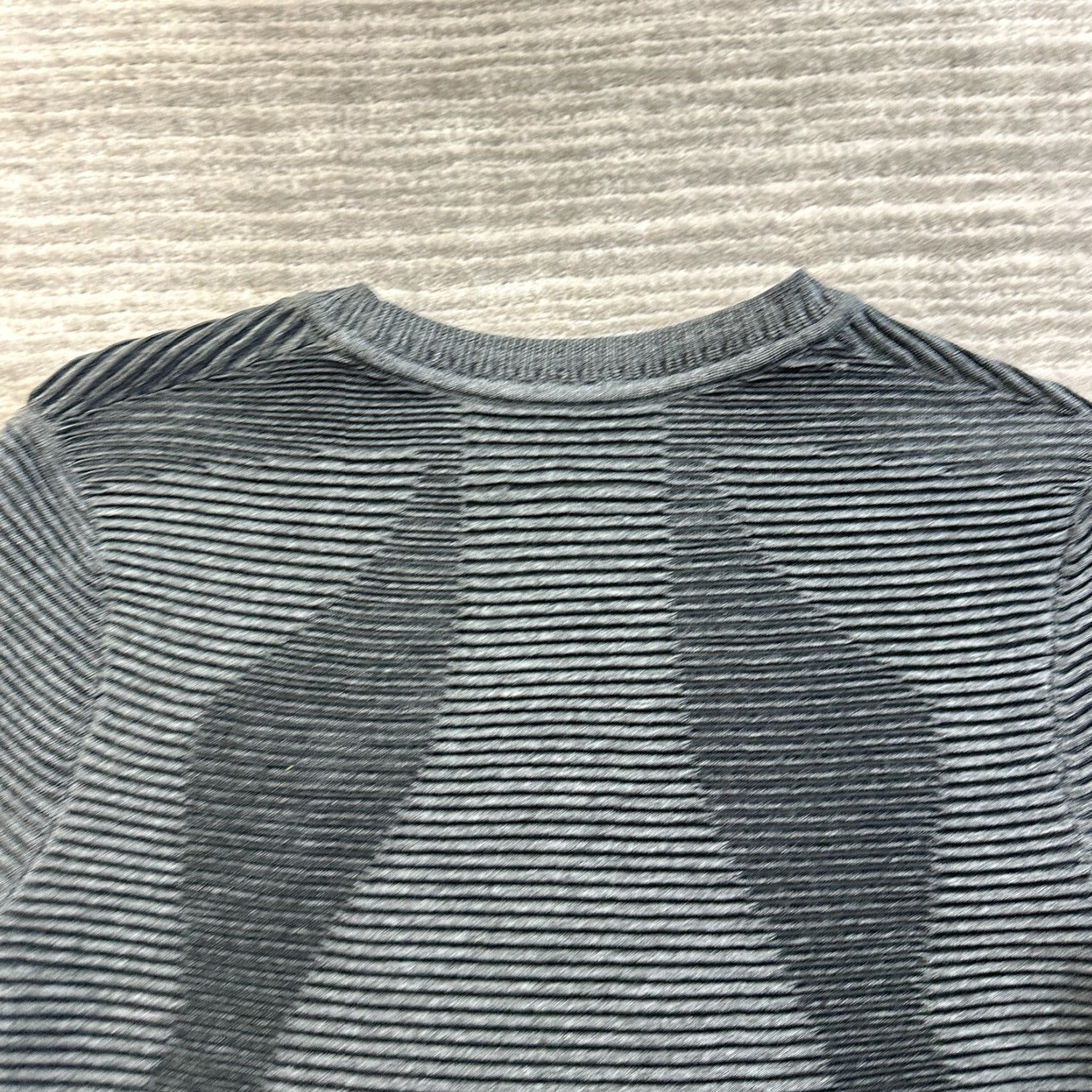 Under Armour Under Armour Sweatshirt Ladies L Gray Pullover Intelliknit Activewear Crew Size L / US 10 / IT 46 - 6 Thumbnail