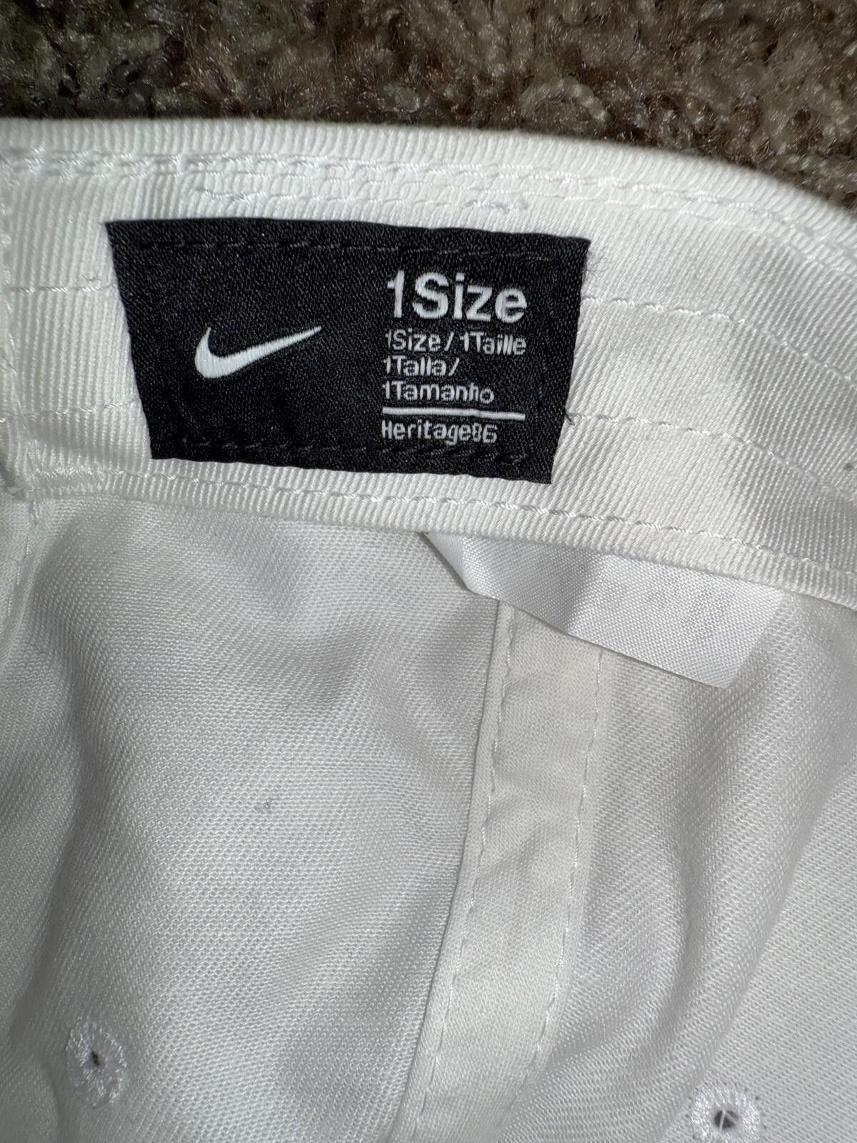 Nike Nike Women’s Heritage86 WomenSwoosh White Hat Size ONE SIZE - 8 Thumbnail