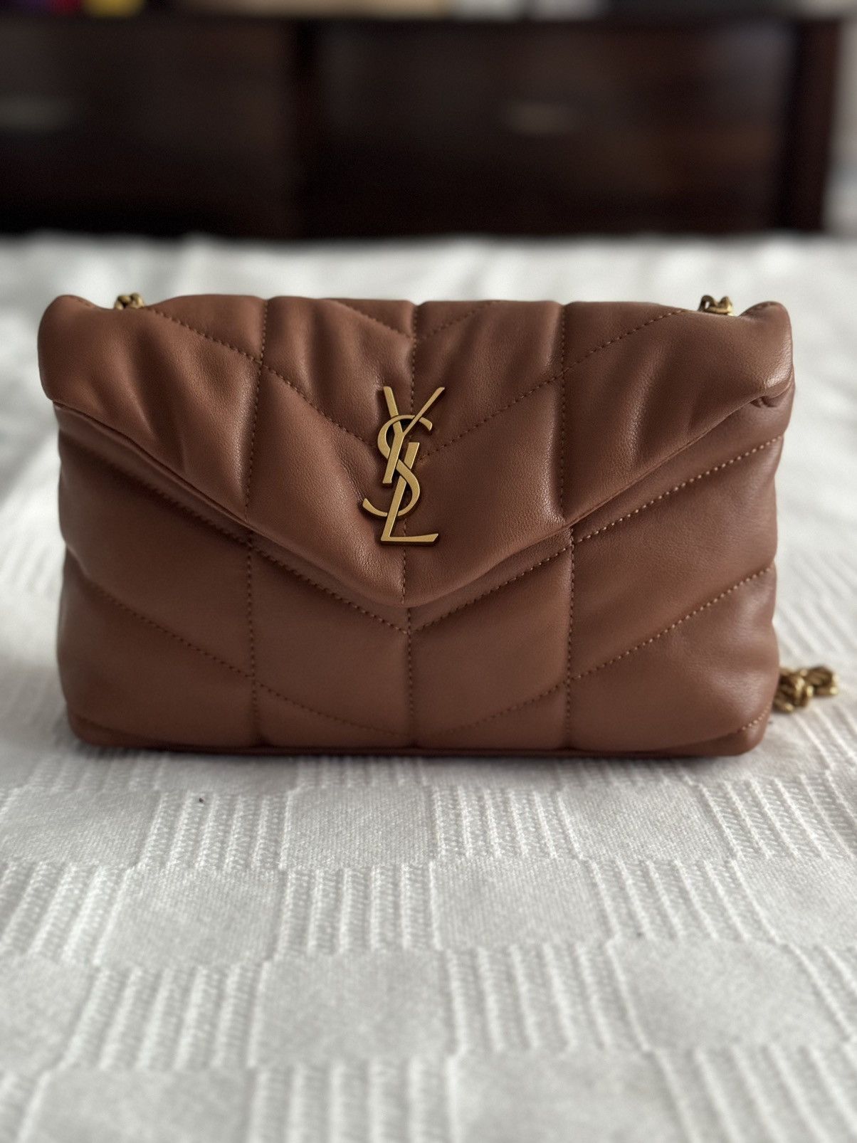 PUFFER TOY 23 IN WALNUT BROWN SUEDE GOLD HARDWARE