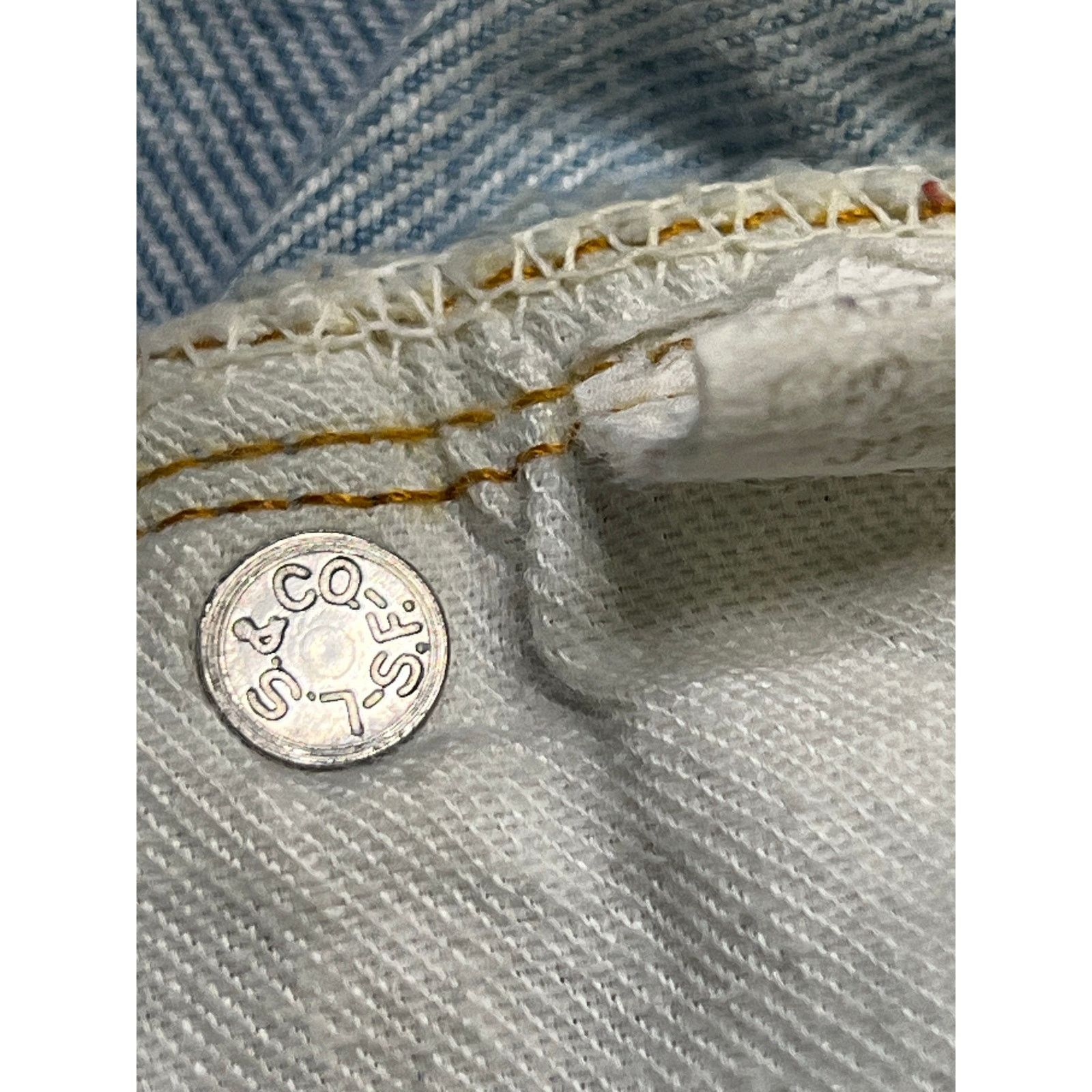 Levi's Vintage 80s Levis 501 Jeans Mens 32x30 Blue Denim distress Size US 32 / EU 48 - 3 Thumbnail
