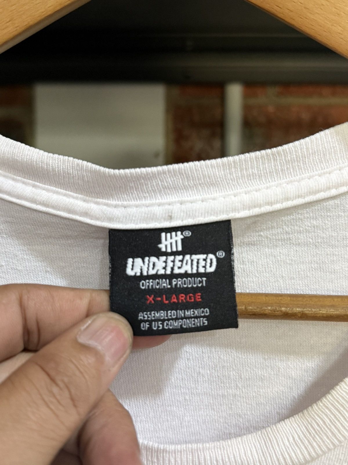 Undefeated Vintage Halo Game X Undefeated Official Product Tee Size US XL / EU 56 / 4 - 4 Thumbnail
