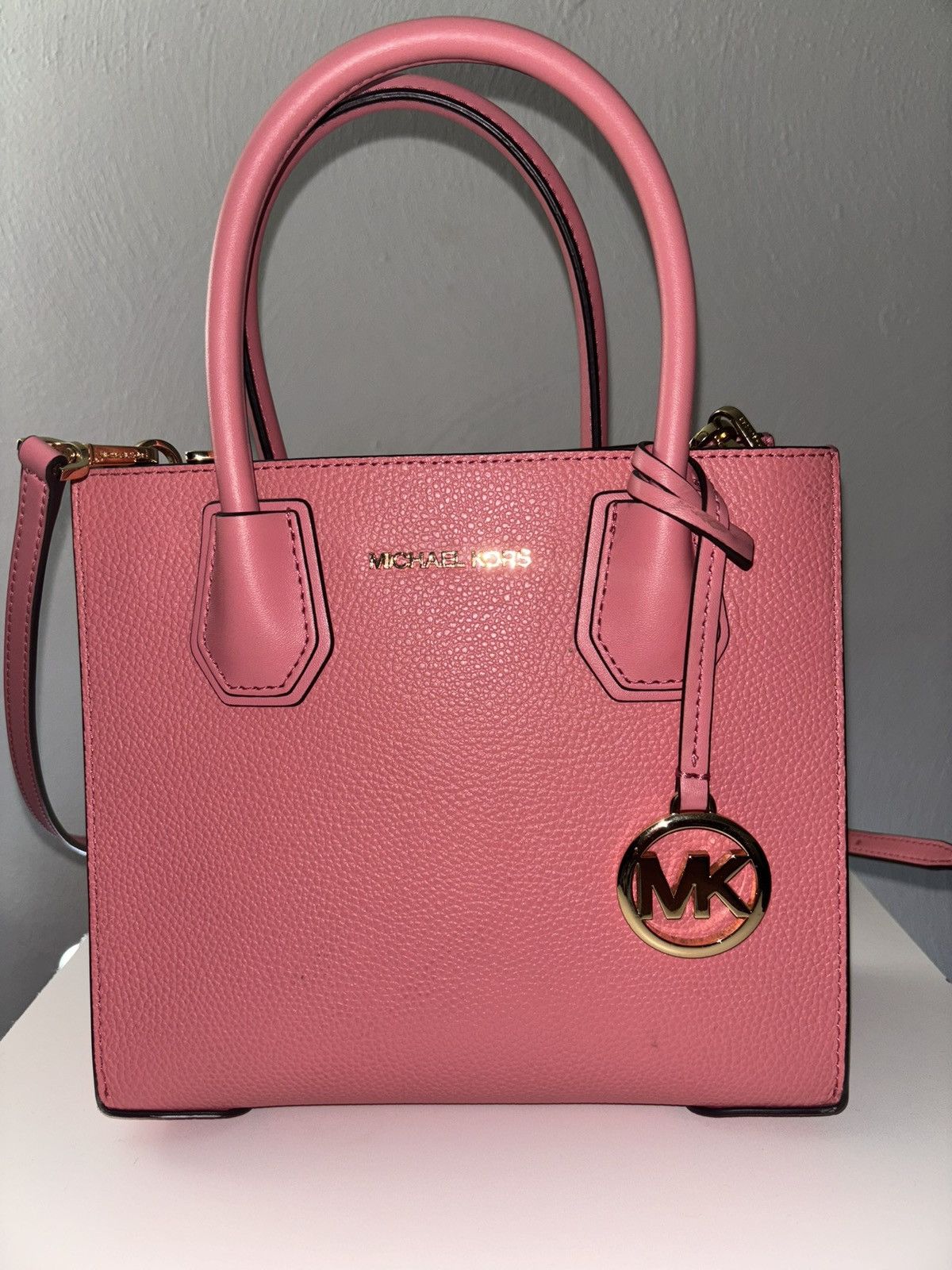Michael Kors Baby Pink Micheal Kors Handbag Size ONE SIZE - 1 Thumbnail