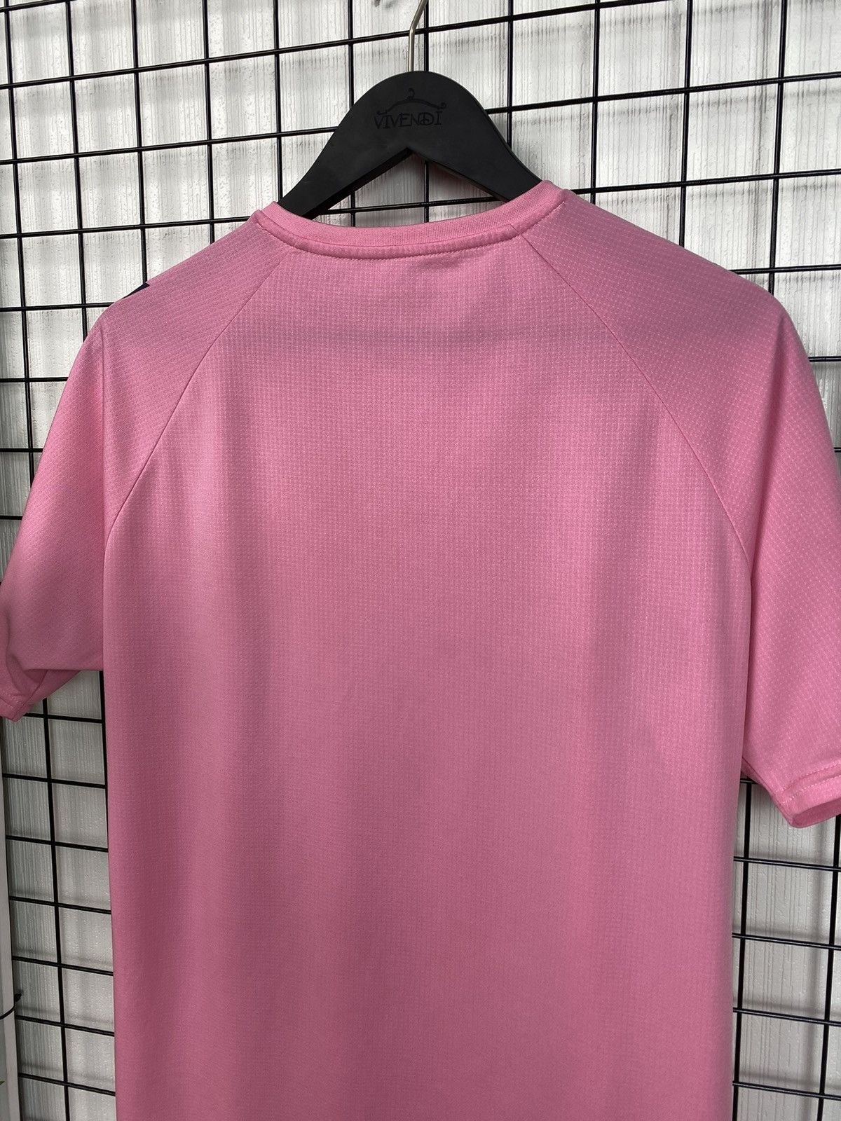 Other Everton soccer jersey 2020 2021 M pink Blokecore football Size US M / EU 48-50 / 2 - 21 Thumbnail