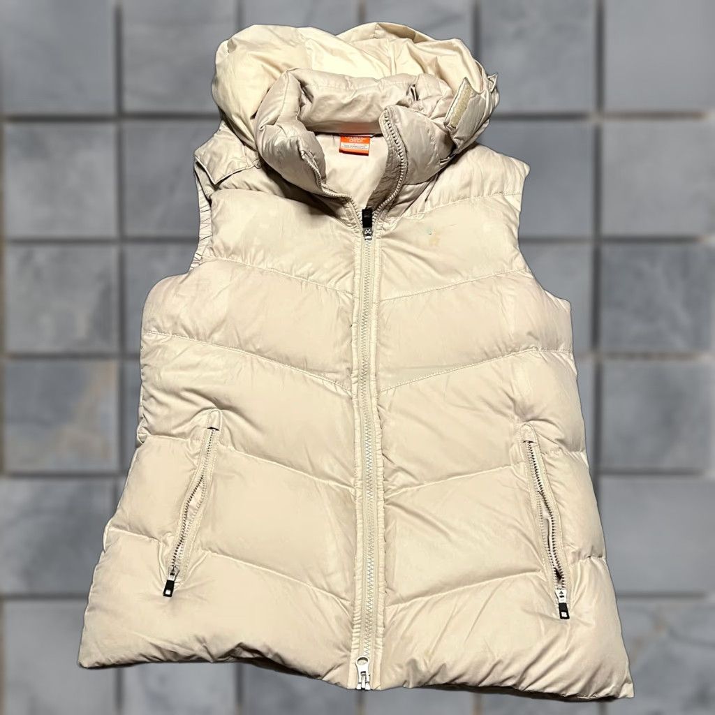 Nike Nike Vest Puffer Jacket Womens Small 550 Down Hooded Beige Cream Jacket Department Women Size S / US 4 / IT 40 - 1 Thumbnail